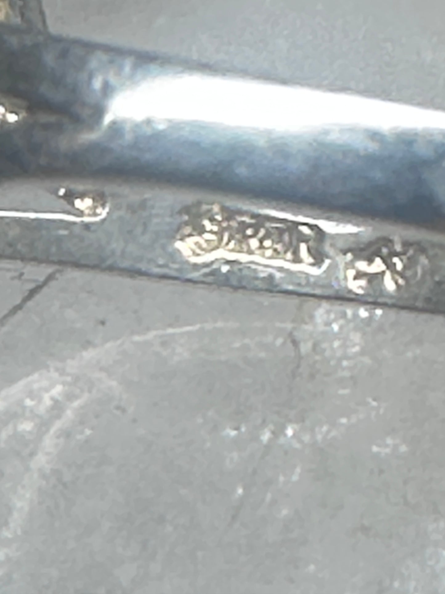 Black Hills Gold ring leaves band size 8.7 sterling silver women