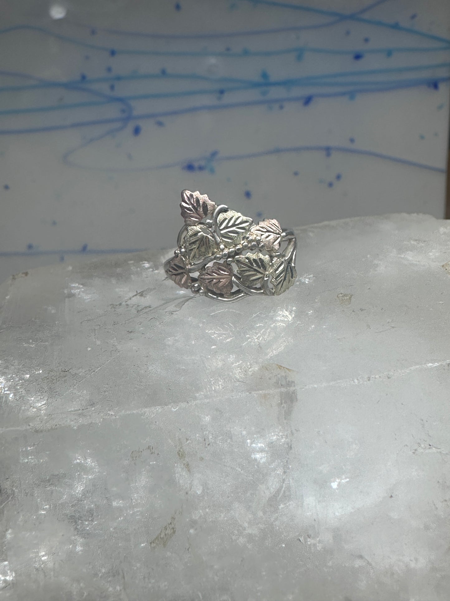 Black Hills Gold ring leaves band size 8.7 sterling silver women