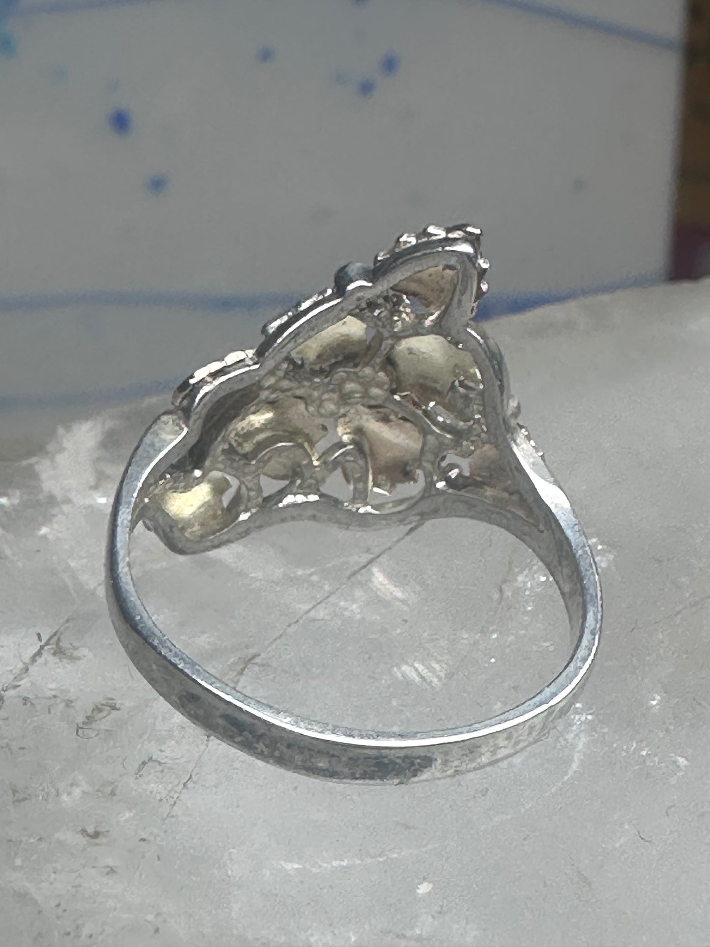 Black Hills Gold ring leaves band size 8.7 sterling silver women