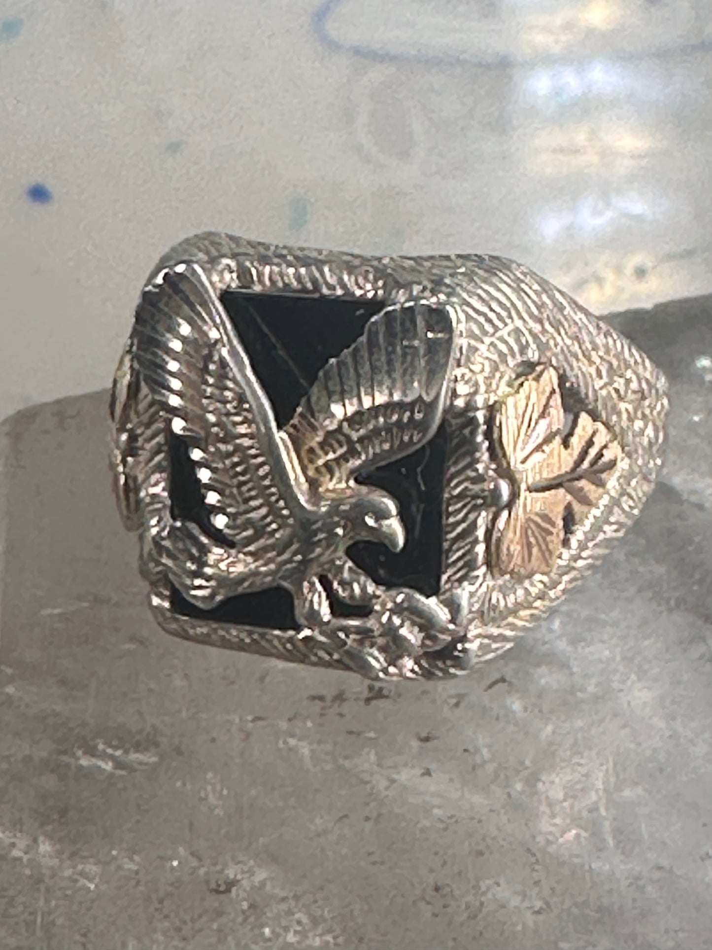 Black Hills Gold ring Eagle Onyx band size 11 sterling silver women men