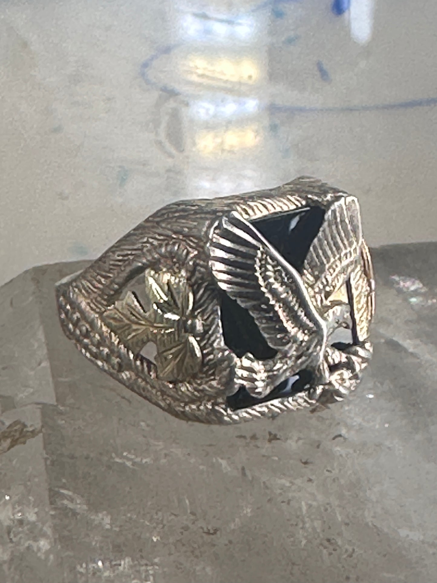 Black Hills Gold ring Eagle Onyx band size 11 sterling silver women men