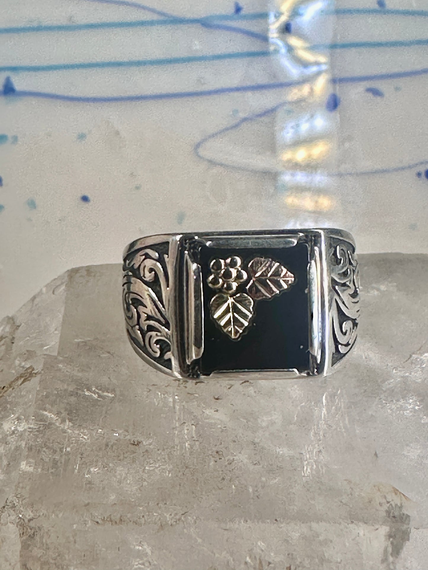 Black Hills Gold ring Leaves Onyx band size 11 sterling silver men