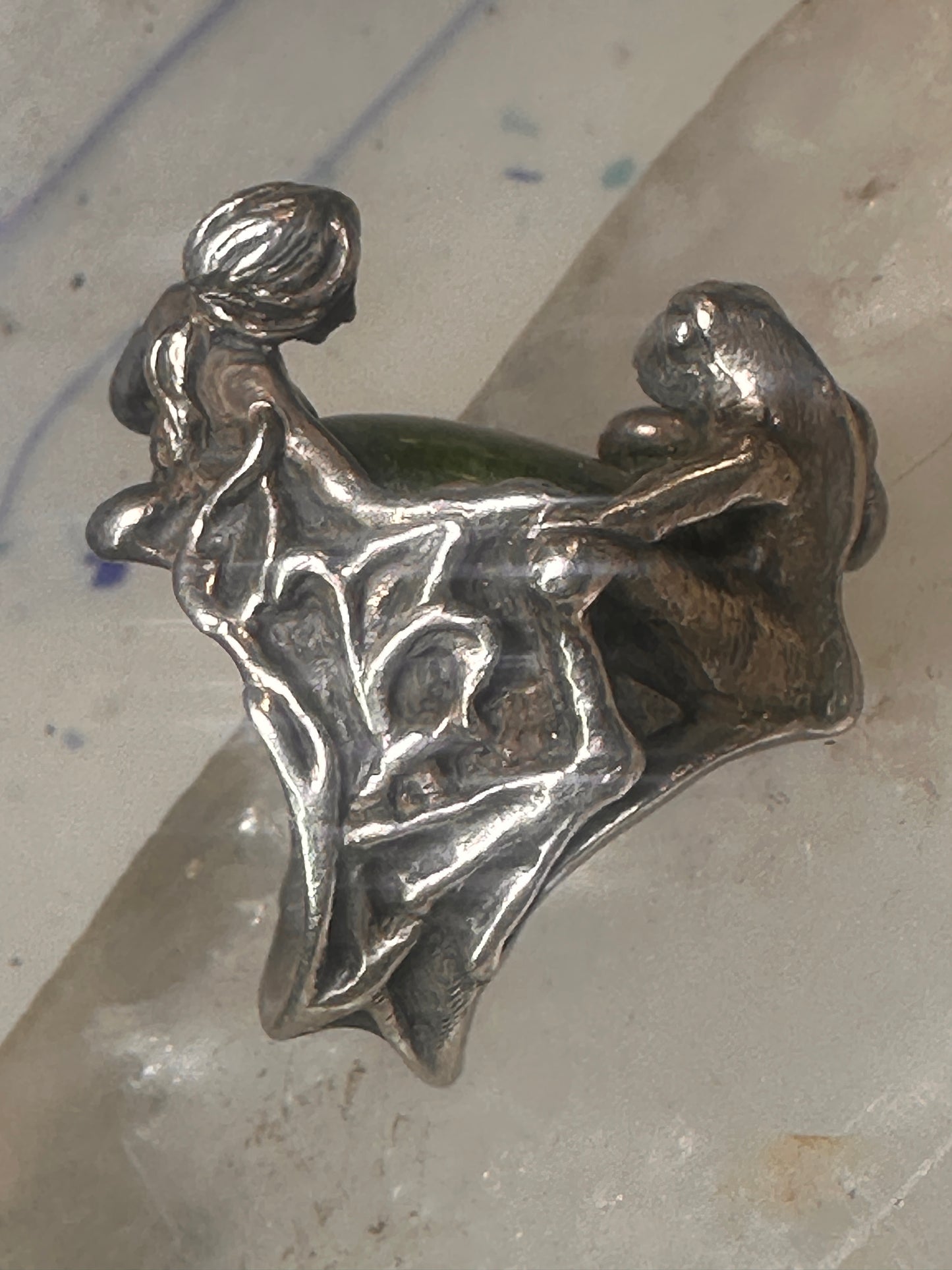 Vintage frog and naked lady ring heavy with green stone size 5 Sterling silver women