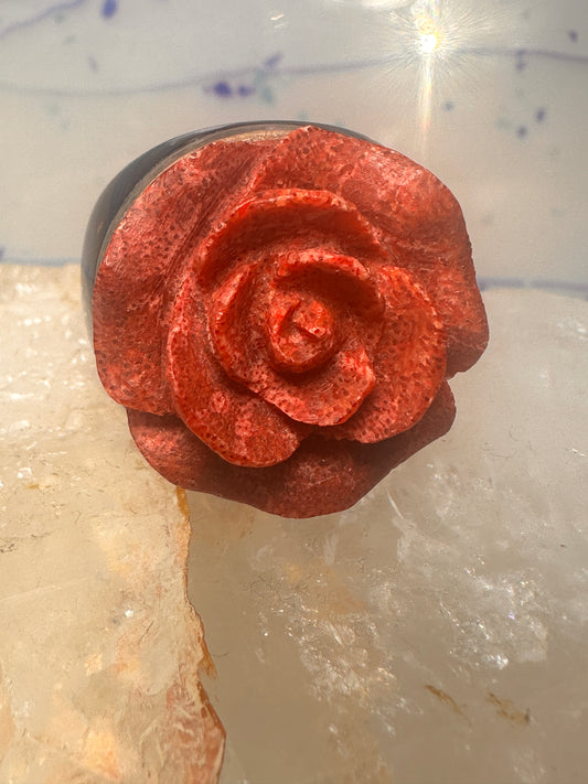 Rose ring sponge coral onyx bulky band size 7.50 floral women