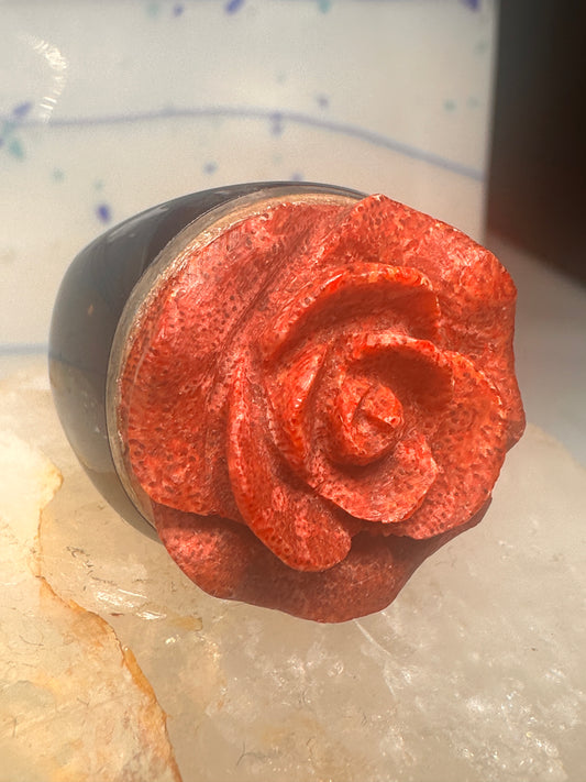Rose ring sponge coral onyx bulky band size 7.50 floral women