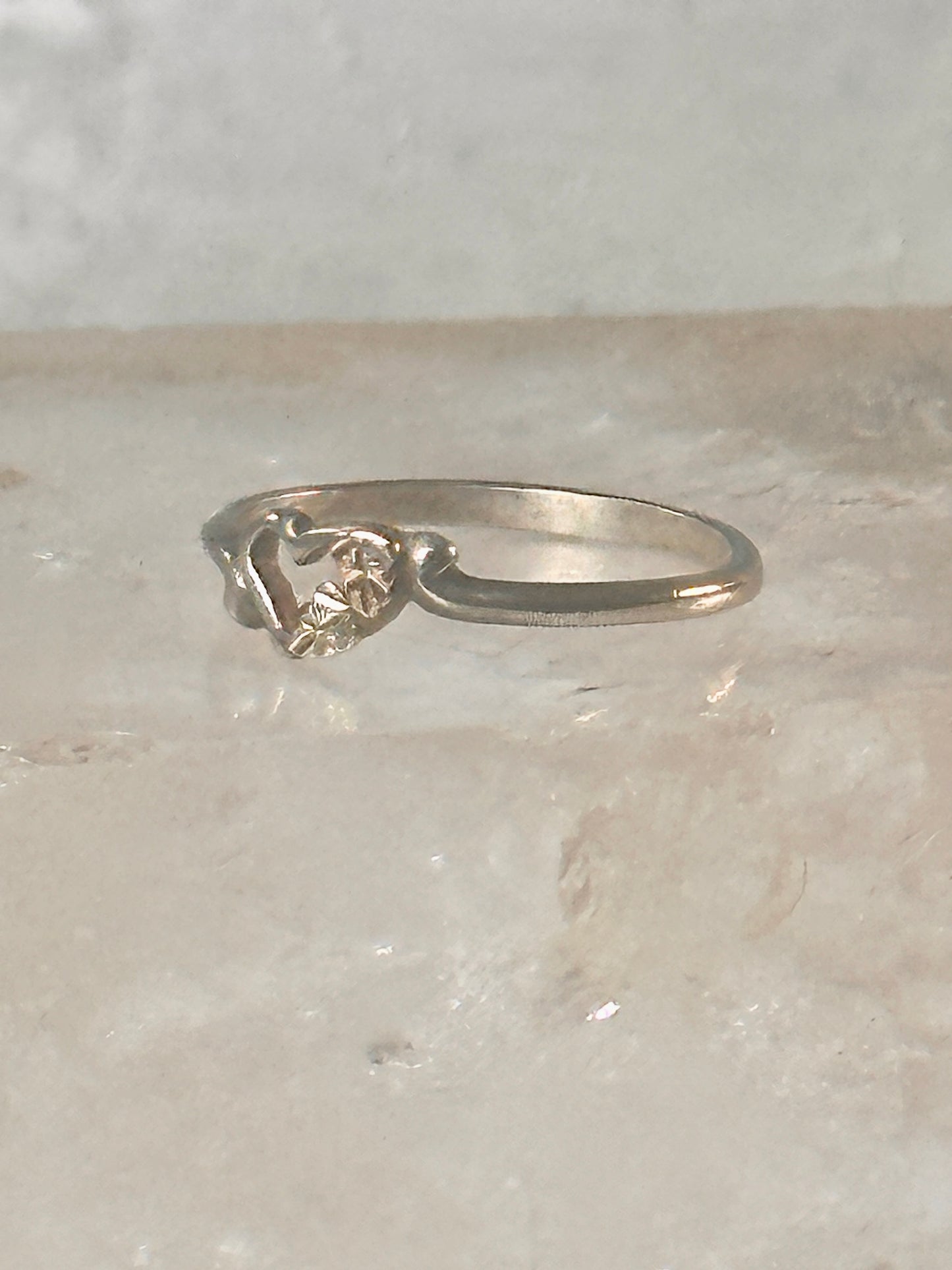 Black Hills Gold ring heart leaves band Valentine love ring size 6.7 Sterling silver women girls