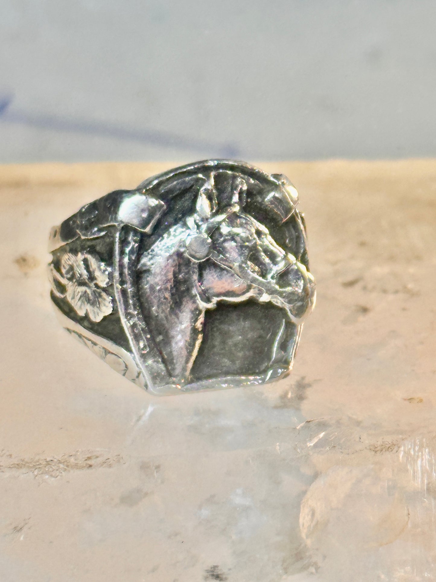Horse ring Horseshoe band southwest cowgirl band ring size 7 Sterling silver women men
