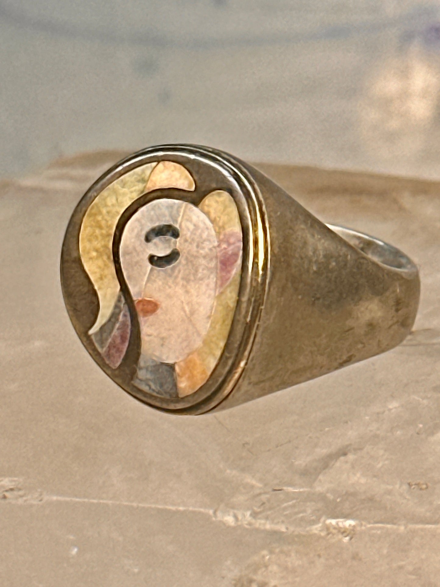 Eric Grossbardt face ring size 5 mop spiny oyster sterling silver detailed w18K women