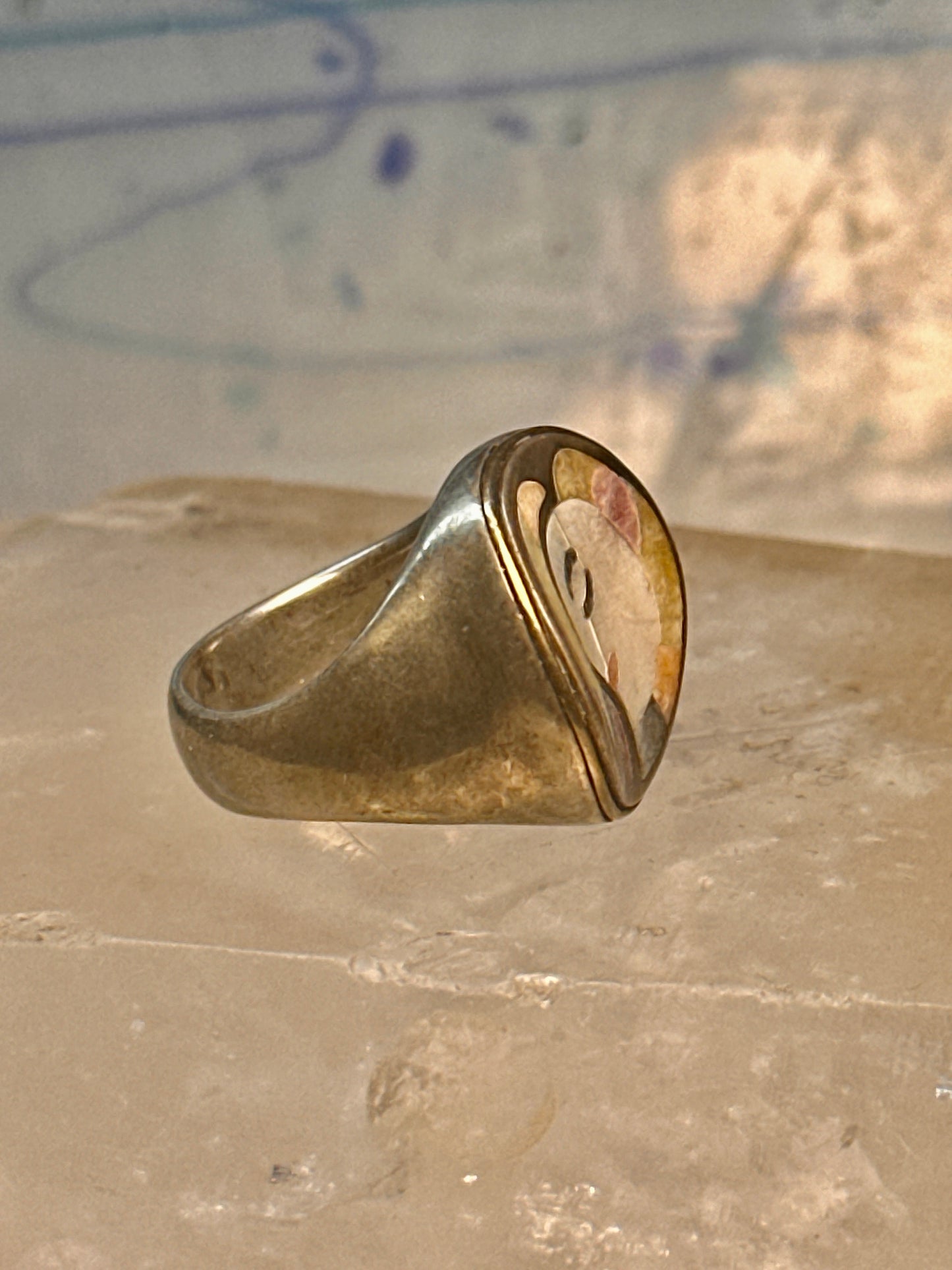 Eric Grossbardt face ring size 5 mop spiny oyster sterling silver detailed w18K women