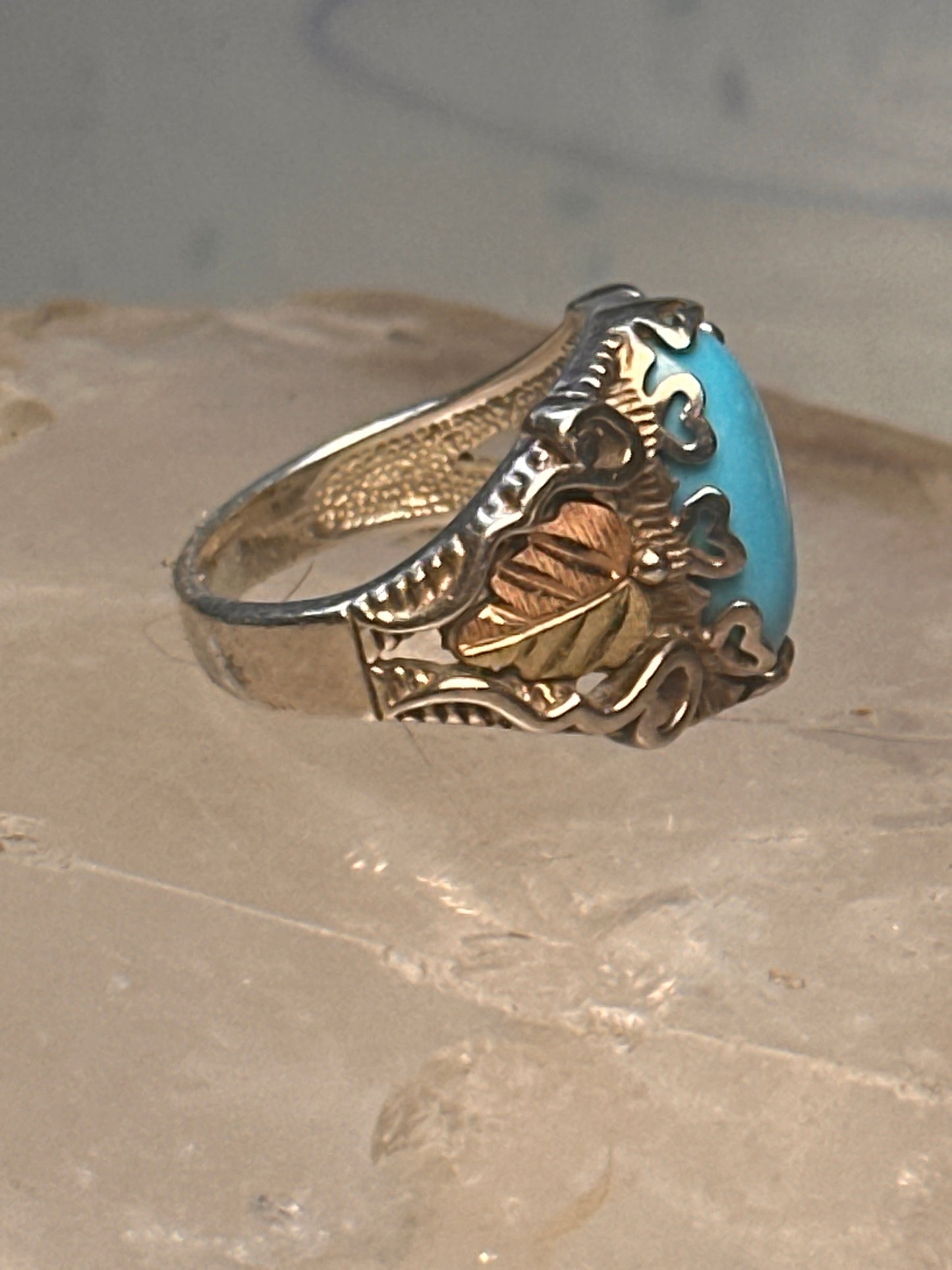 Black Hills Gold ring leaves turquoise band ring size 5.75 Sterling silver women