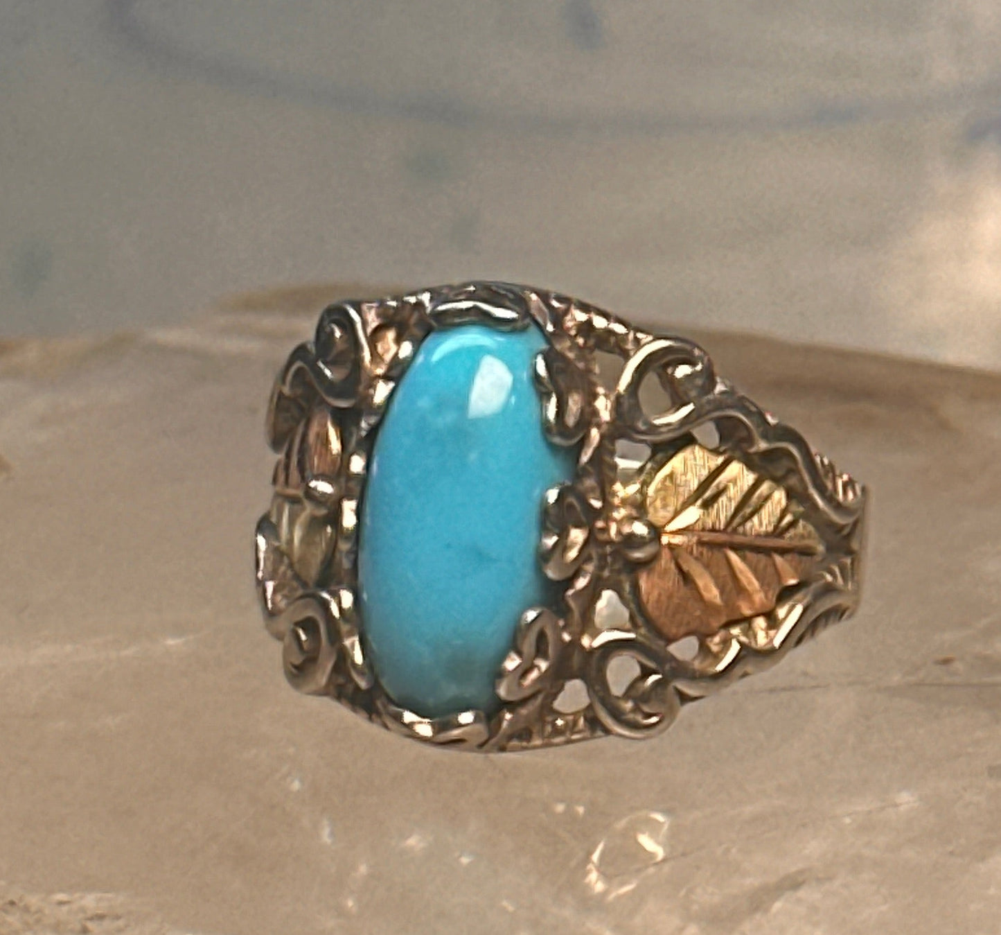 Black Hills Gold ring leaves turquoise band ring size 5.75 Sterling silver women