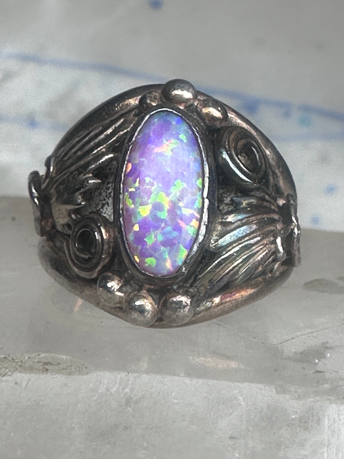 Navajo lab opal ring Nila Cook Johnson leaves band size 7  sterling silver women