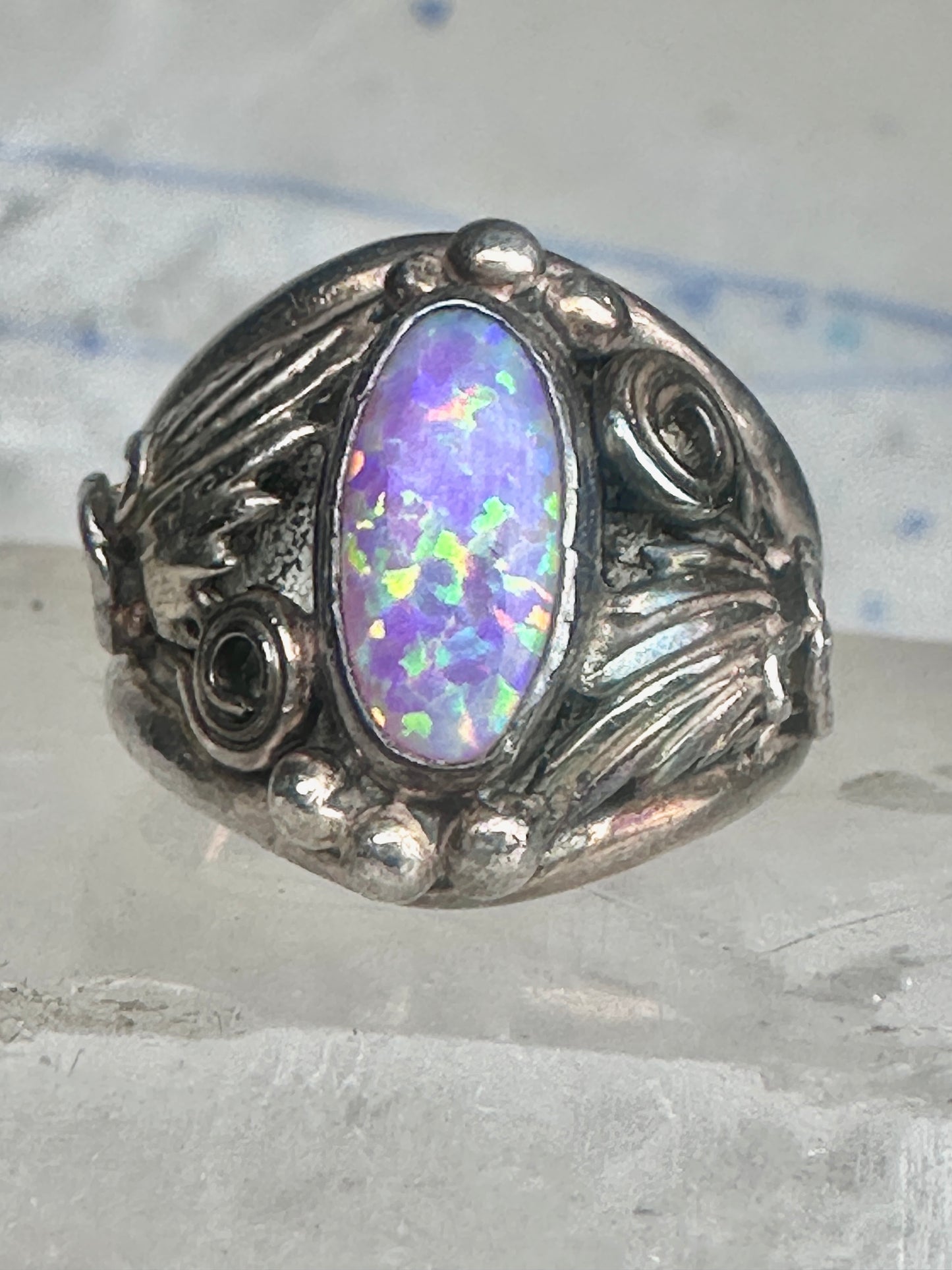 Navajo lab opal ring Nila Cook Johnson leaves band size 7  sterling silver women