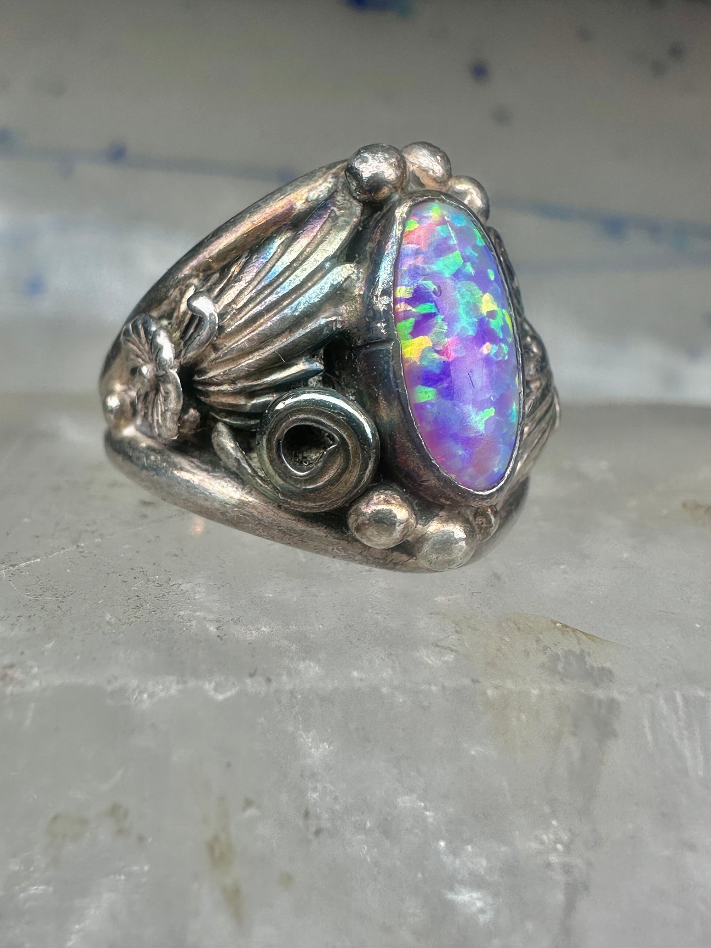 Navajo lab opal ring Nila Cook Johnson leaves band size 7  sterling silver women