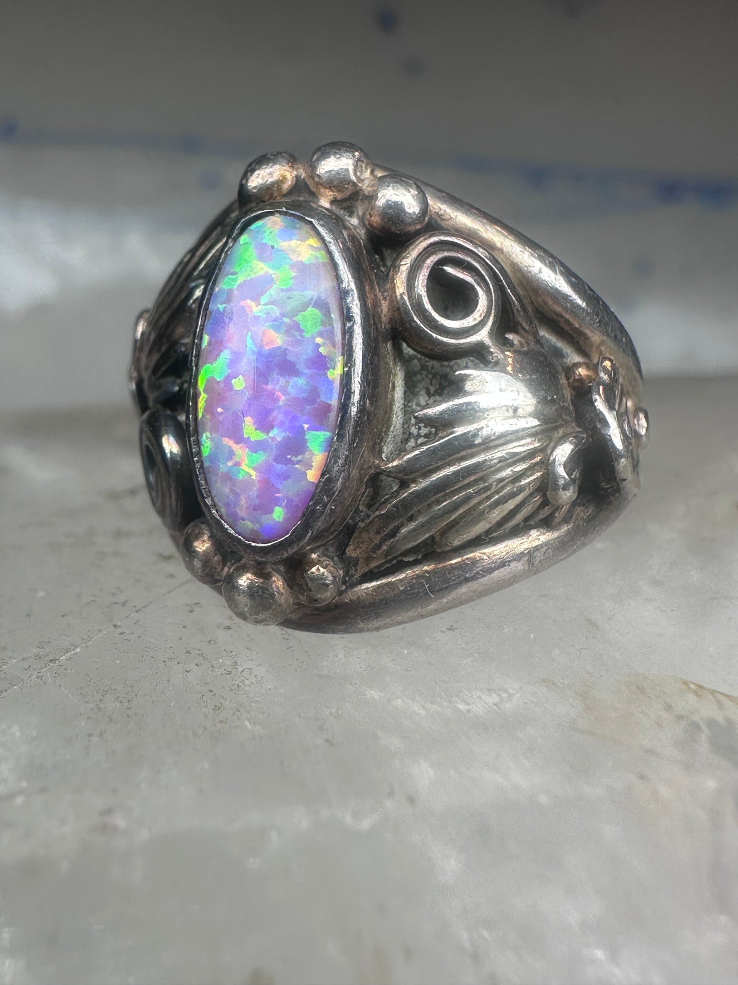 Navajo lab opal ring Nila Cook Johnson leaves band size 7  sterling silver women