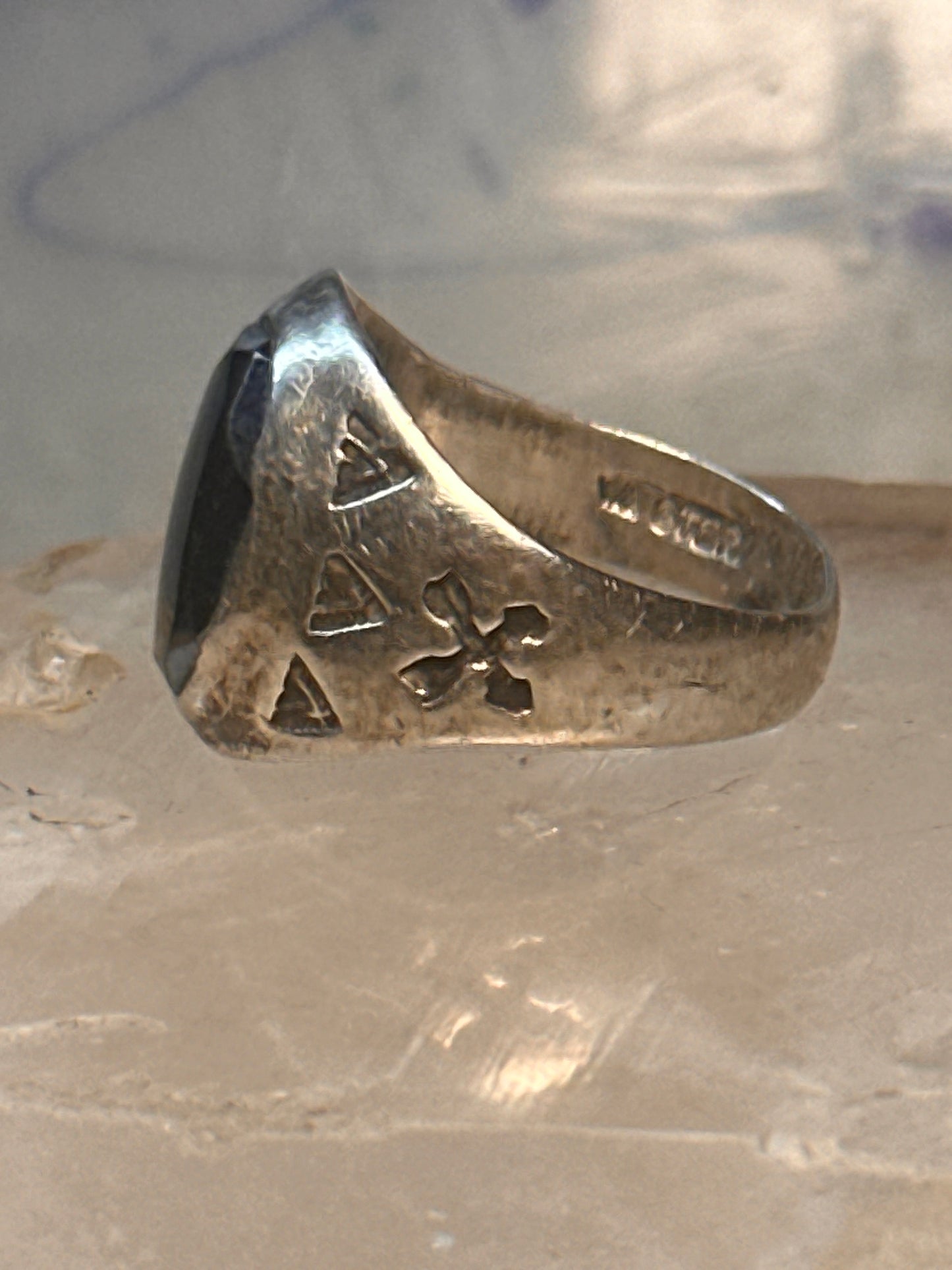 Onyx ring Navajo size 9.25 crossed arrows band sterling silver women men
