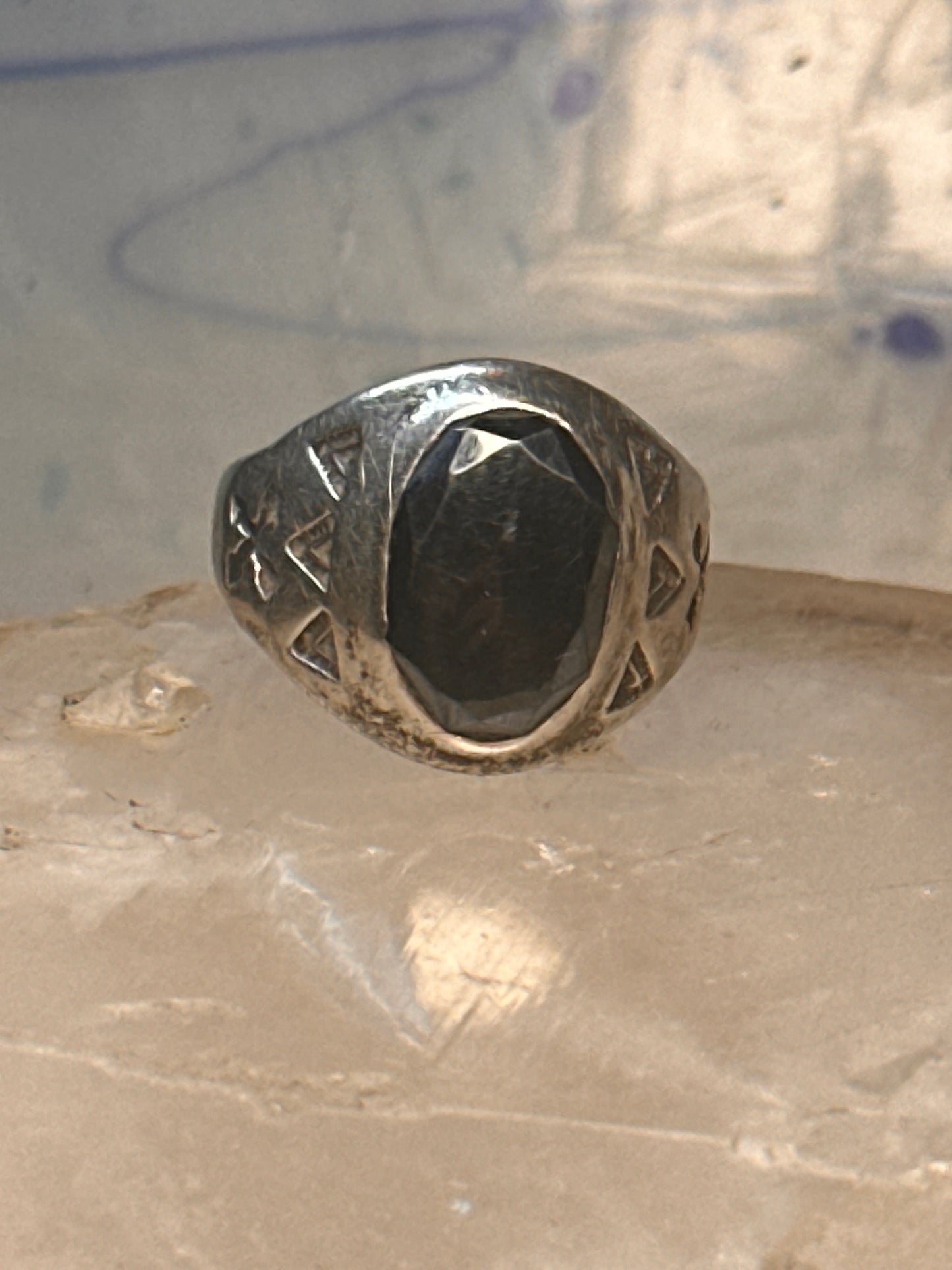 Onyx ring Navajo size 9.25 crossed arrows band sterling silver women men