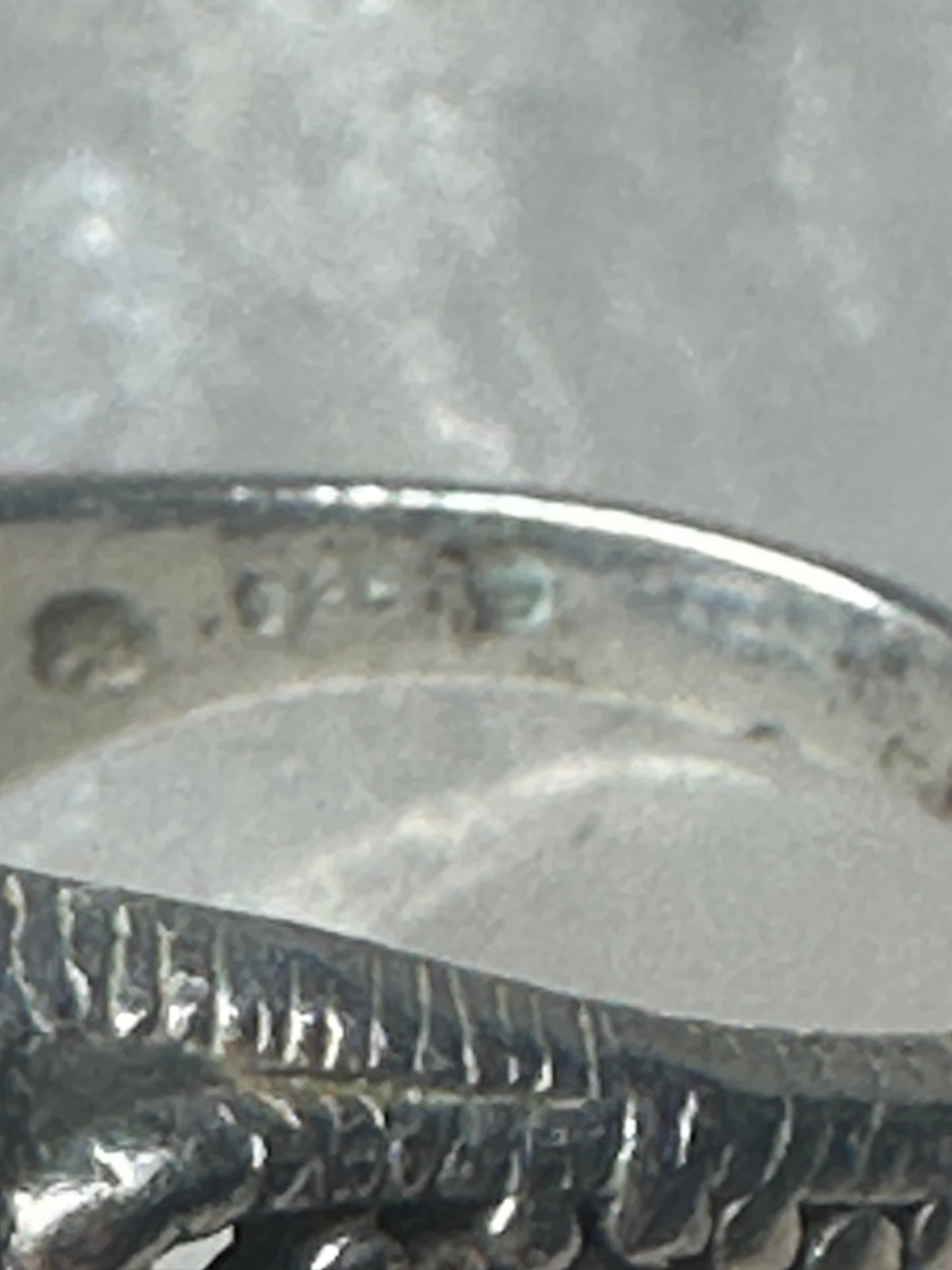 Black Hills Gold Ring eagle leaves Onyx band sterling silver size 8.75 men women