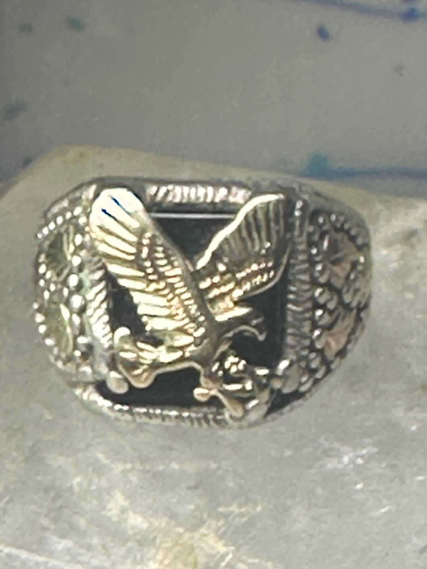 Black Hills Gold Ring eagle leaves Onyx band sterling silver size 8.75 men women
