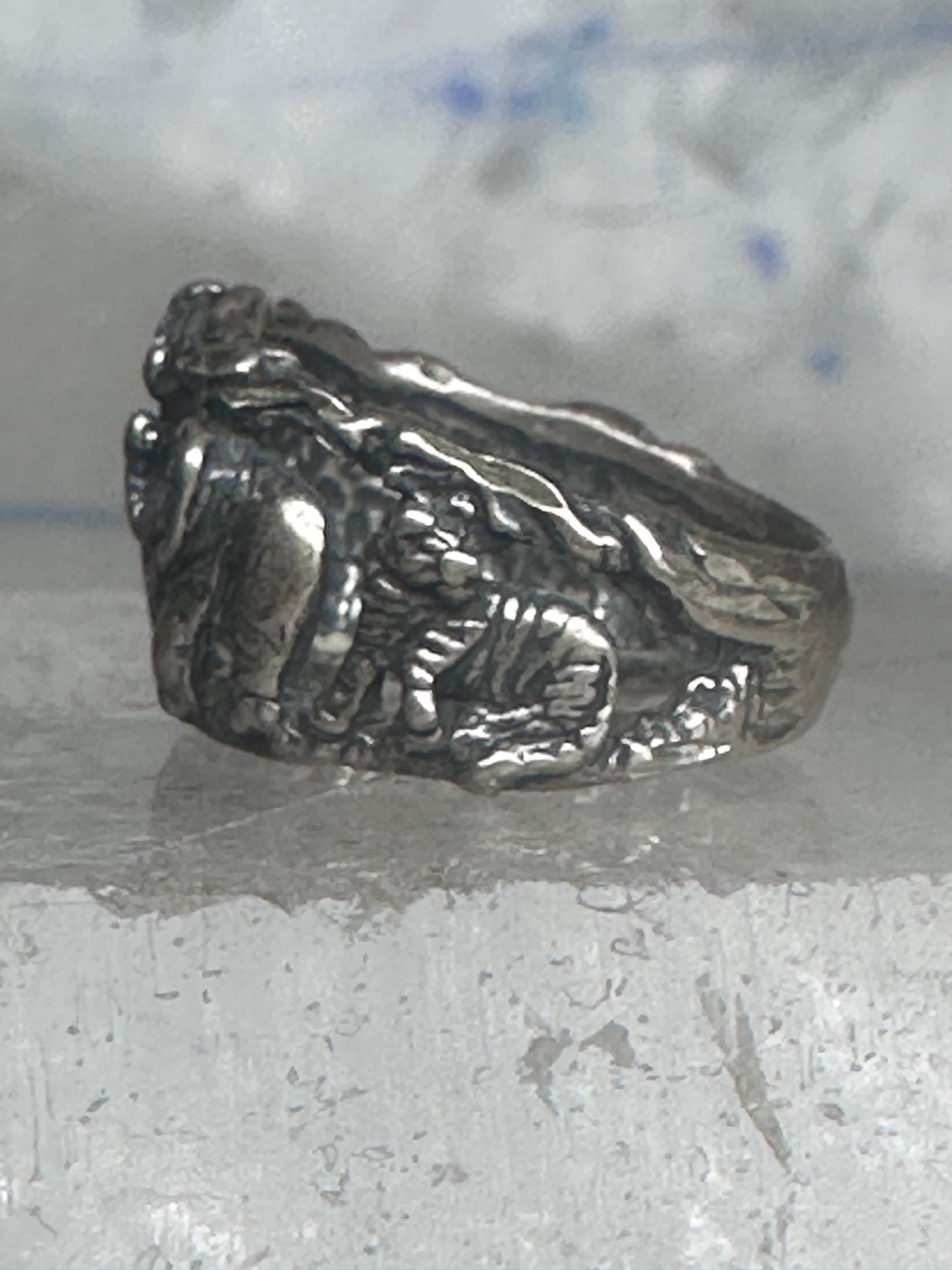 Animal ring Ted Ott Navajo size 5.5 Safari elephant giraffe horse zebra? hippo tiger sterling