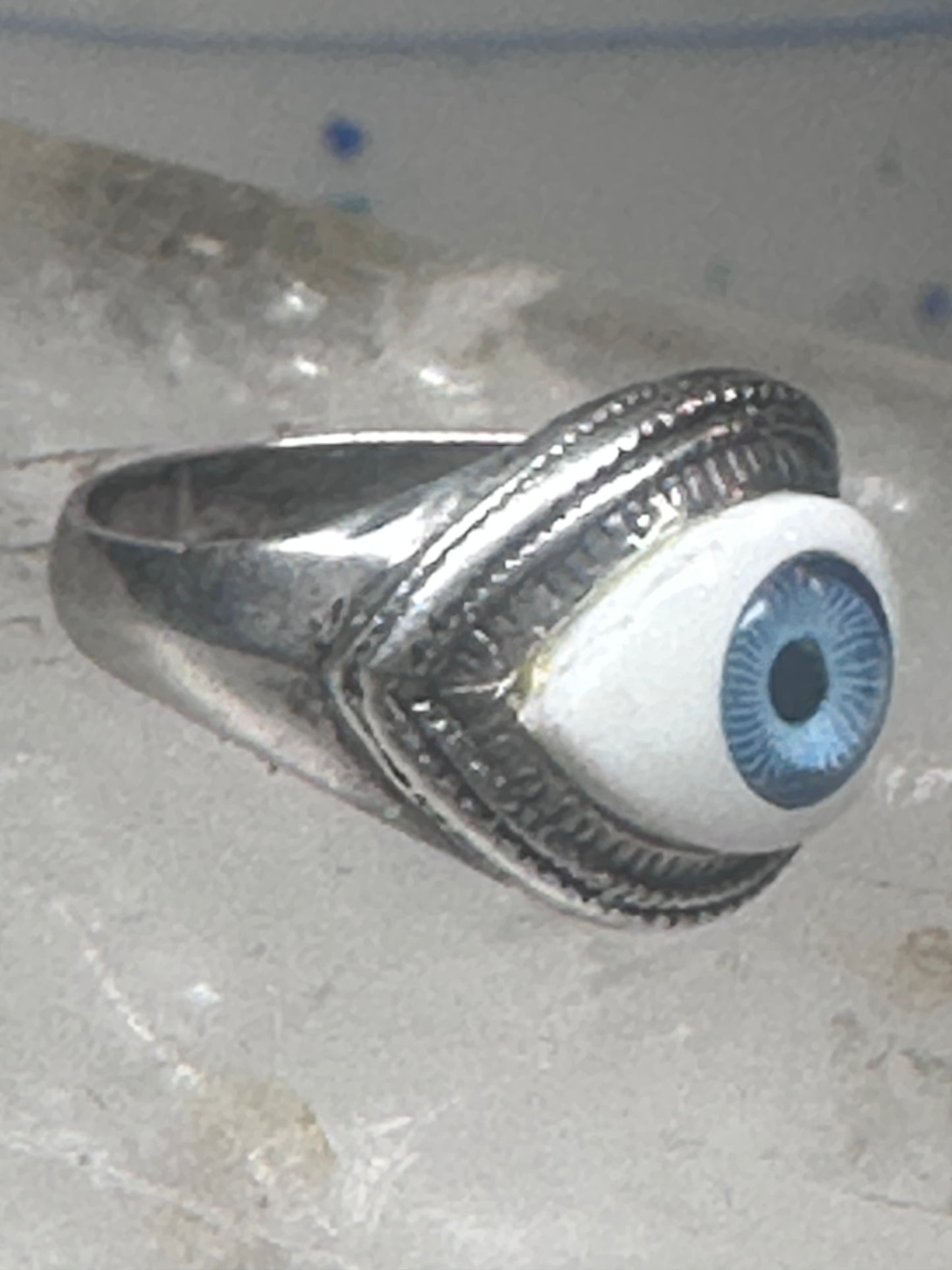 Eye ring size 6.25 blue eyeball band sterling silver women
