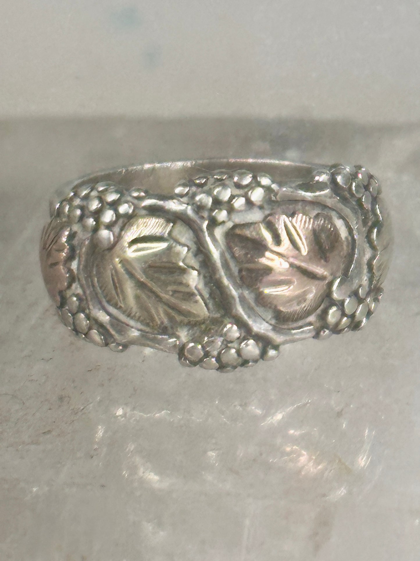 Black Hills Gold ring leaves pinky band size 4.50 sterling silver women girls