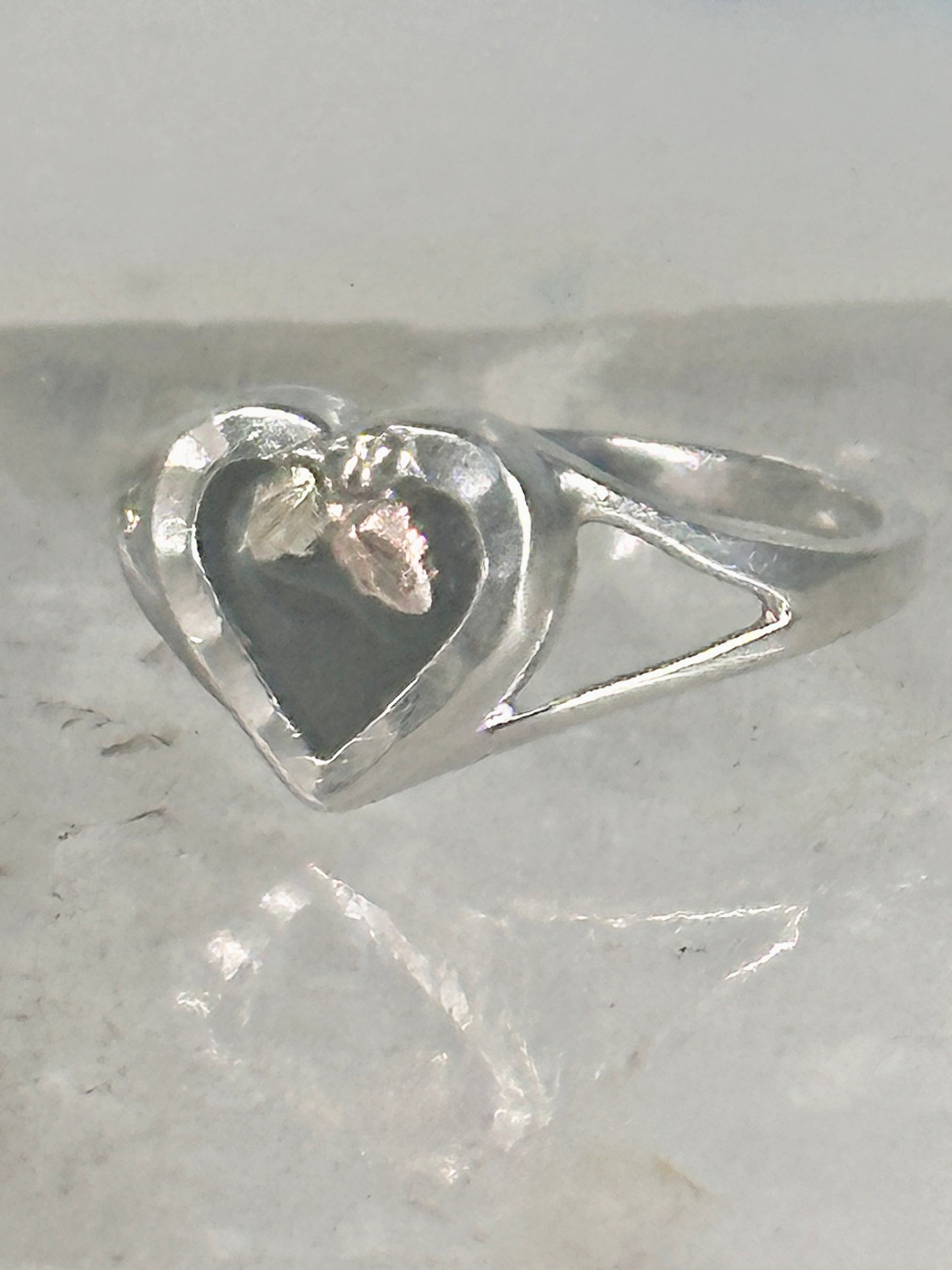 Black Hills Gold ring leaves heart Valentine onyx pinky band size 5.2 sterling silver women girls