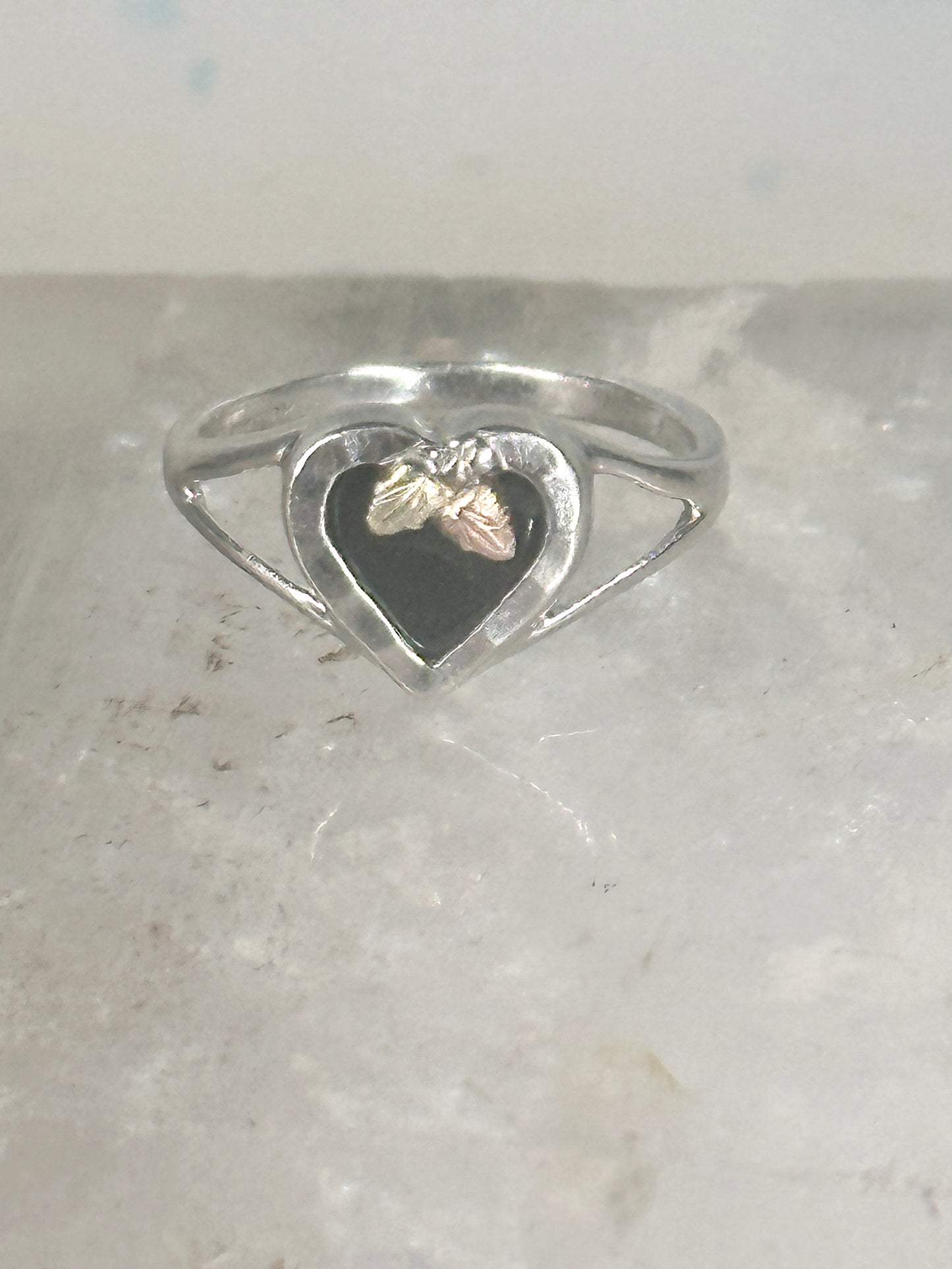 Black Hills Gold ring leaves heart Valentine onyx pinky band size 5.2 sterling silver women girls