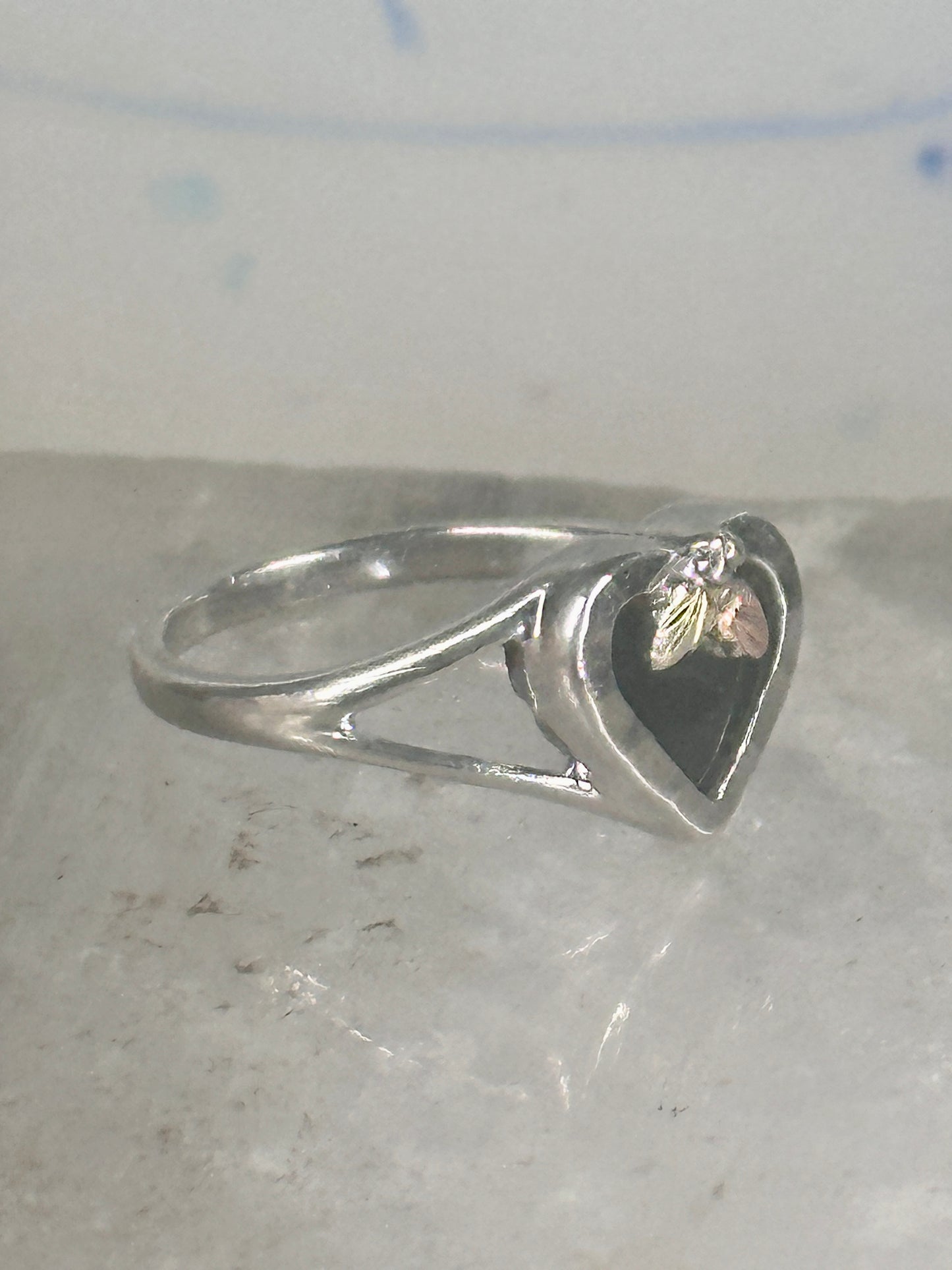 Black Hills Gold ring leaves heart Valentine onyx pinky band size 5.2 sterling silver women girls