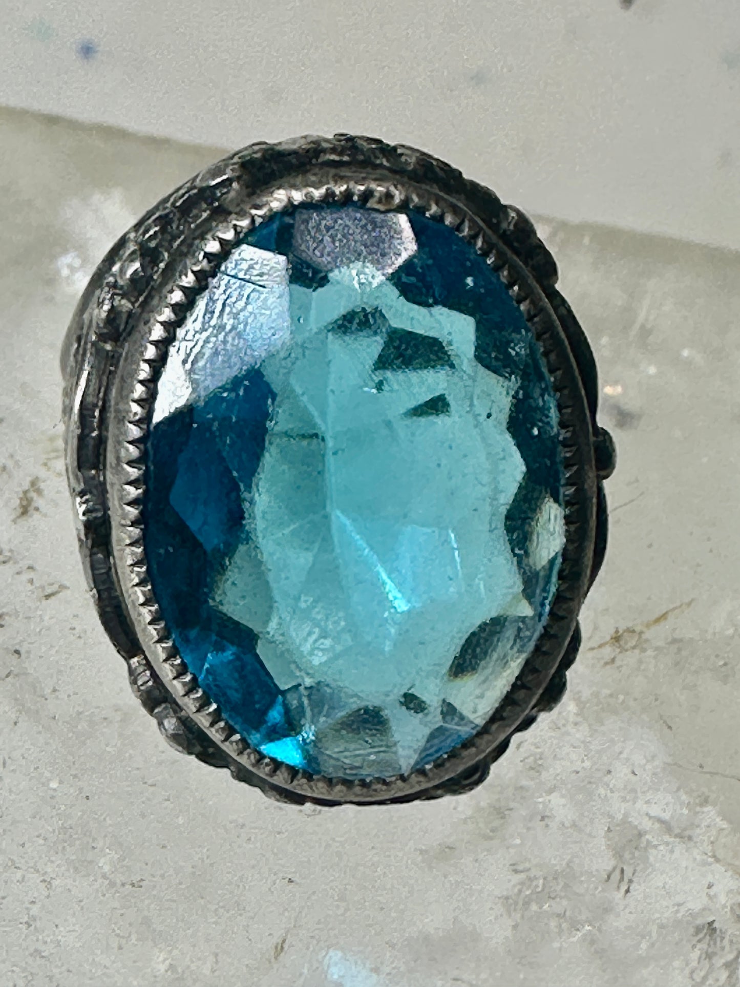 Art Deco Ring size 4.25 Ocean color Blue Glass sterling silver pinky women
