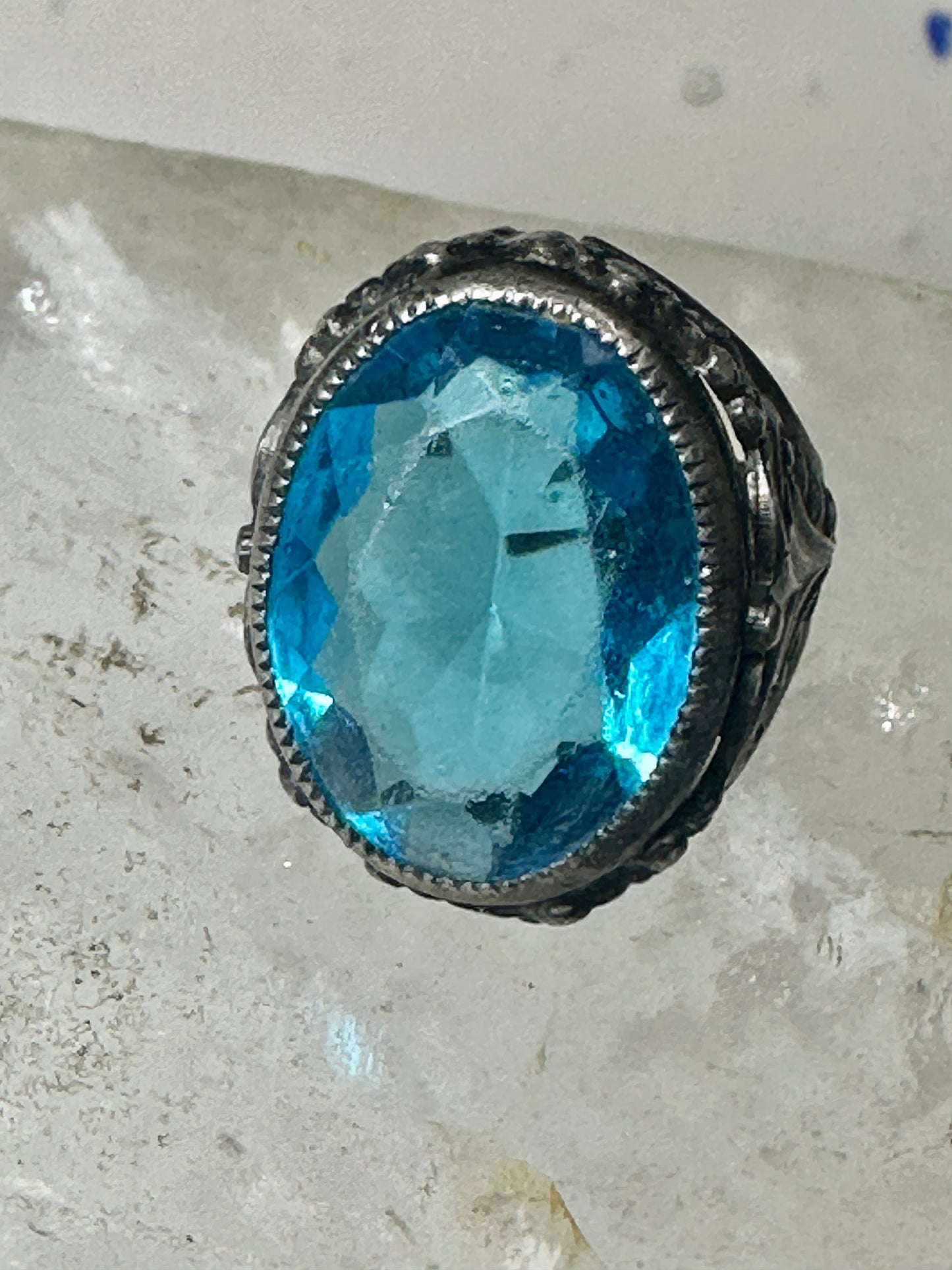 Art Deco Ring size 4.25 Ocean color Blue Glass sterling silver pinky women