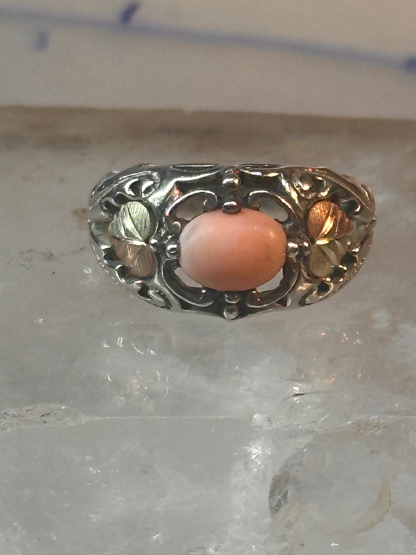 Black Hills Gold ring coral band leaves size 6 sterling silver women