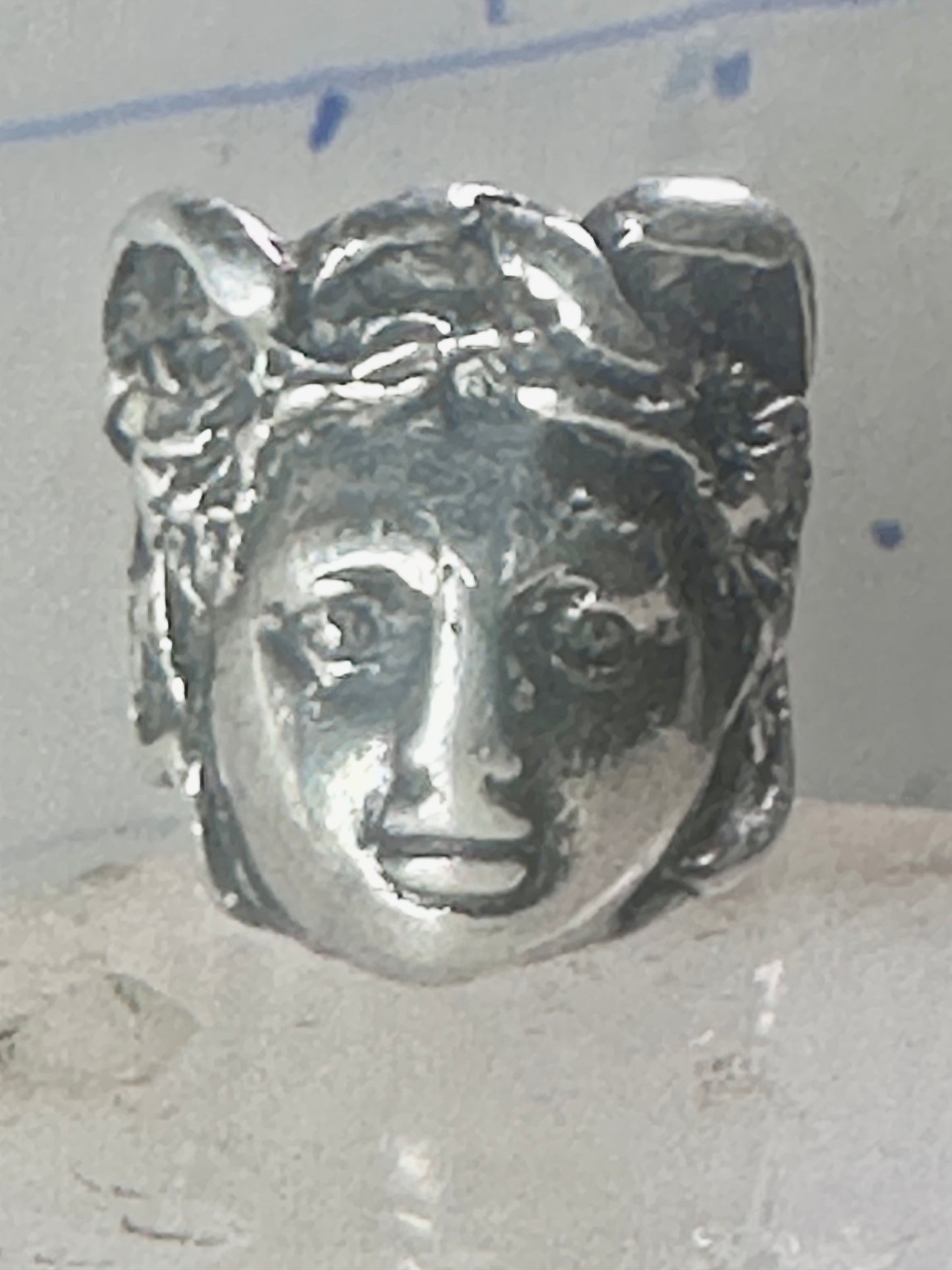 Face ring classic mythology woman band birds or snakes head Medusa?sterling silver size 5.75 women