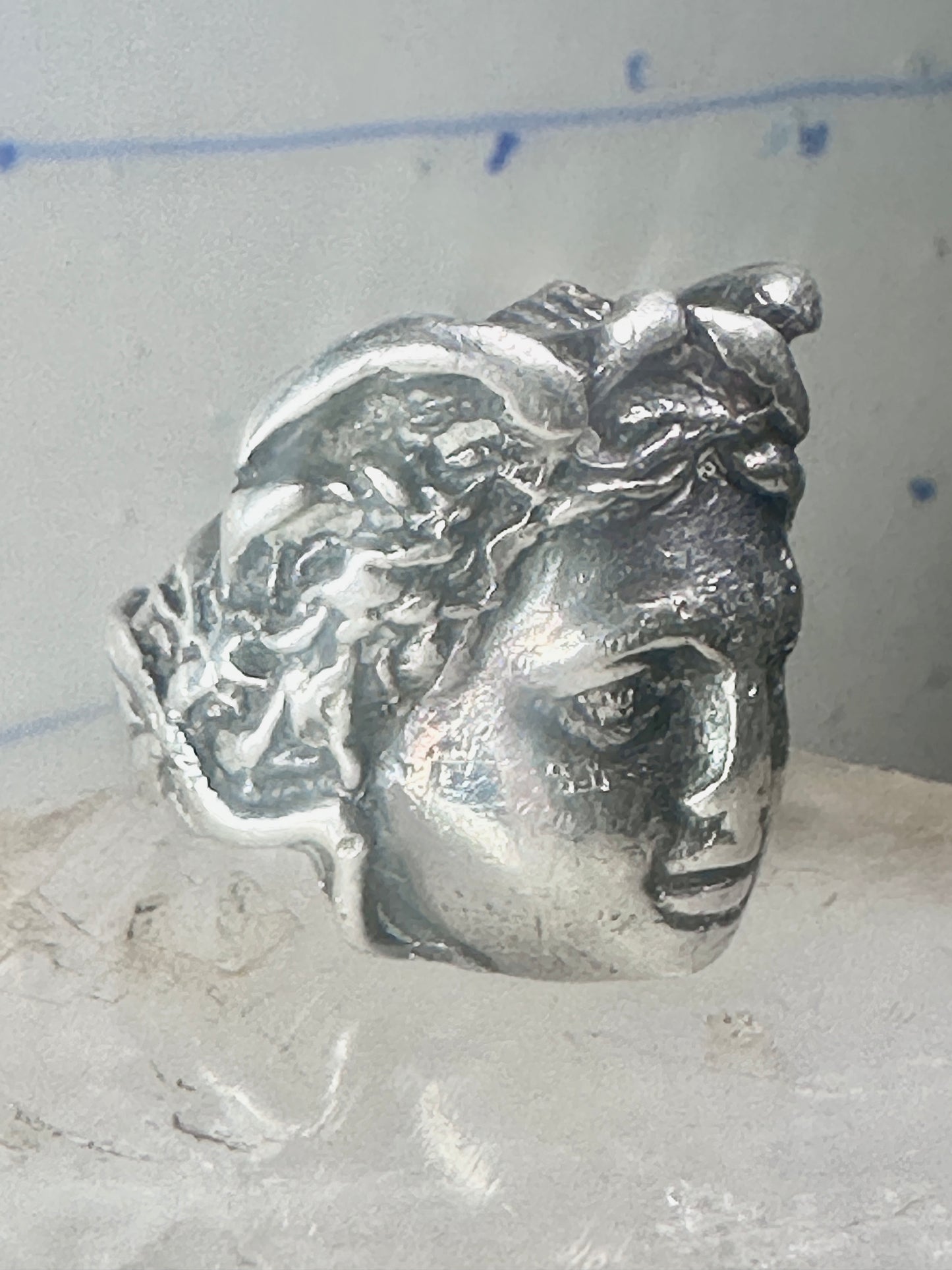 Face ring classic mythology woman band birds or snakes head Medusa?sterling silver size 5.75 women