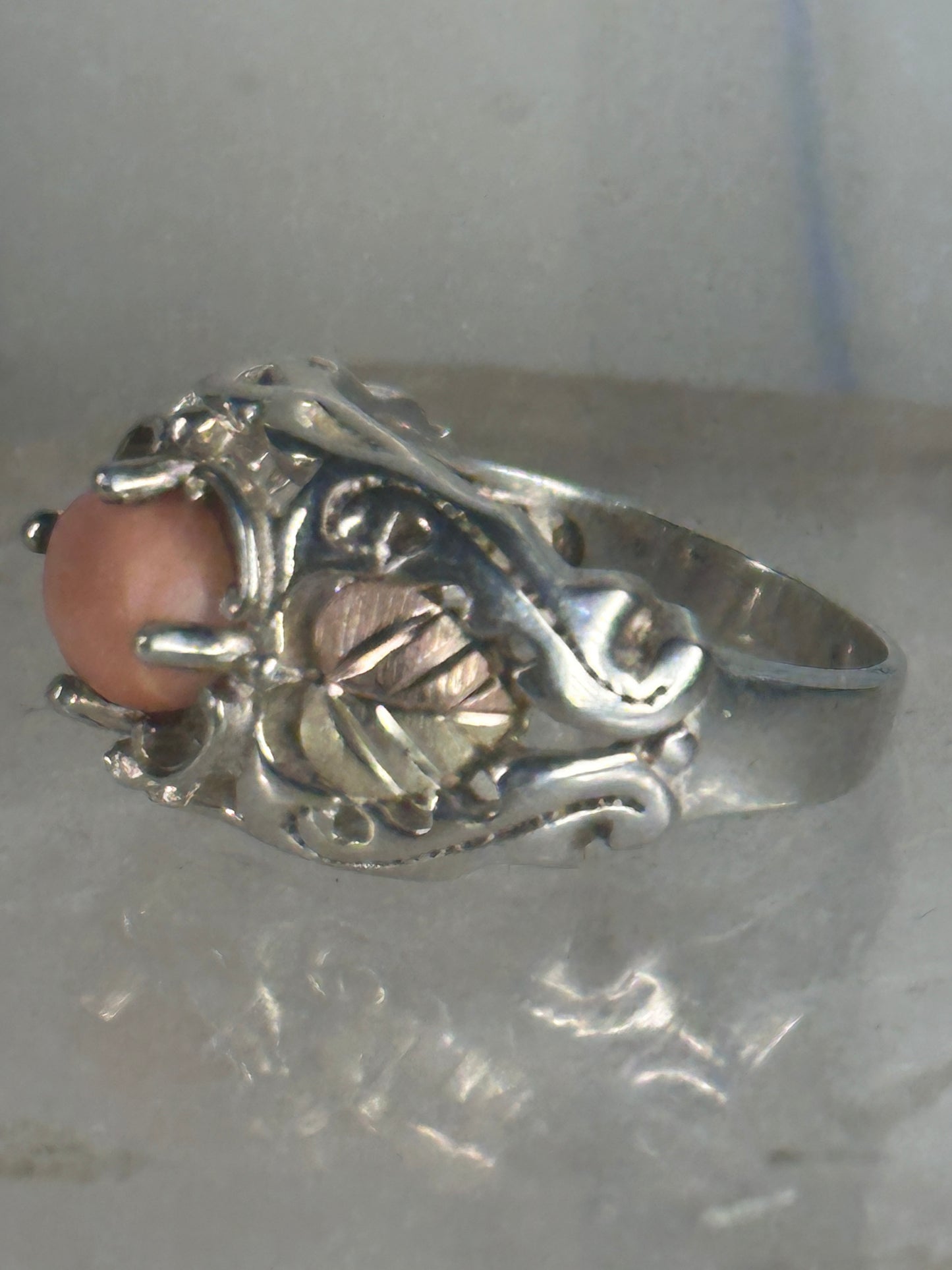 Black Hills Gold ring peach coral leaves band pinky sterling silver size 4.7 12K over sterling women