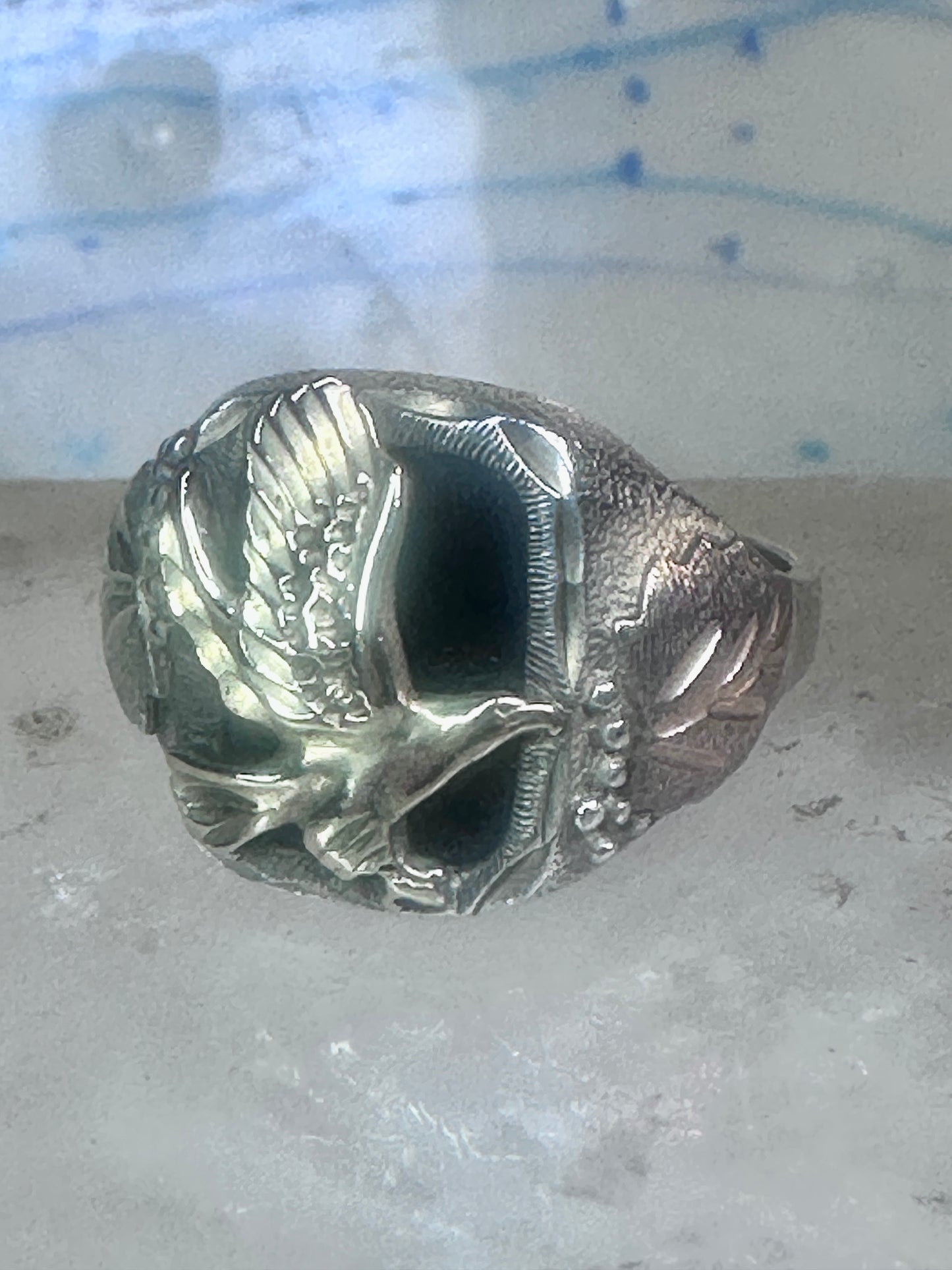 Black Hills Gold ring eagle band onyx leaves size 12 sterling silver women men