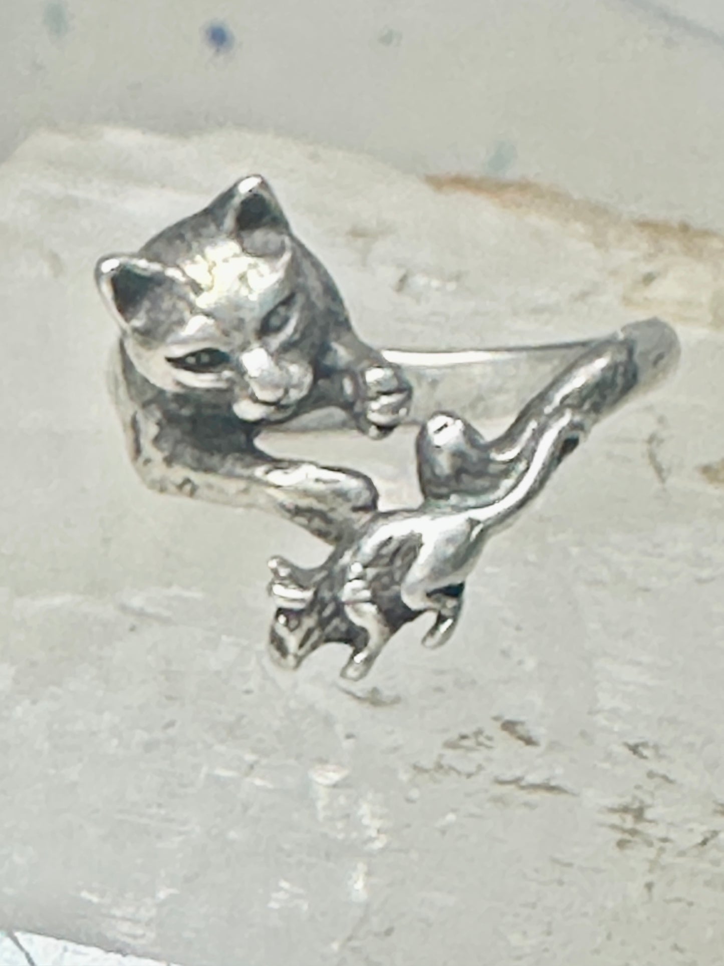 Cat ring chasing mouse band size 7 sterling silver women girls