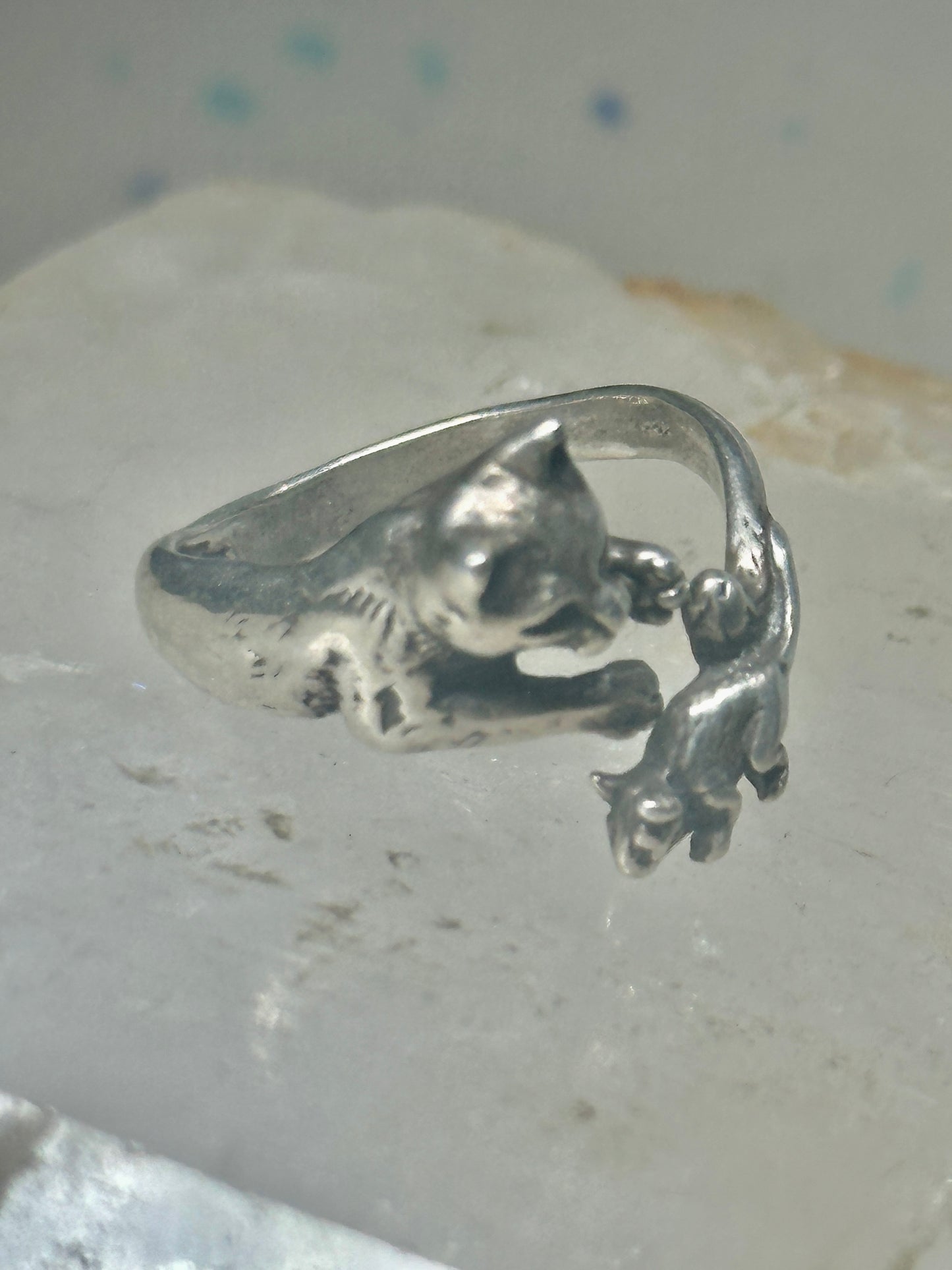 Cat ring chasing mouse band size 7 sterling silver women girls