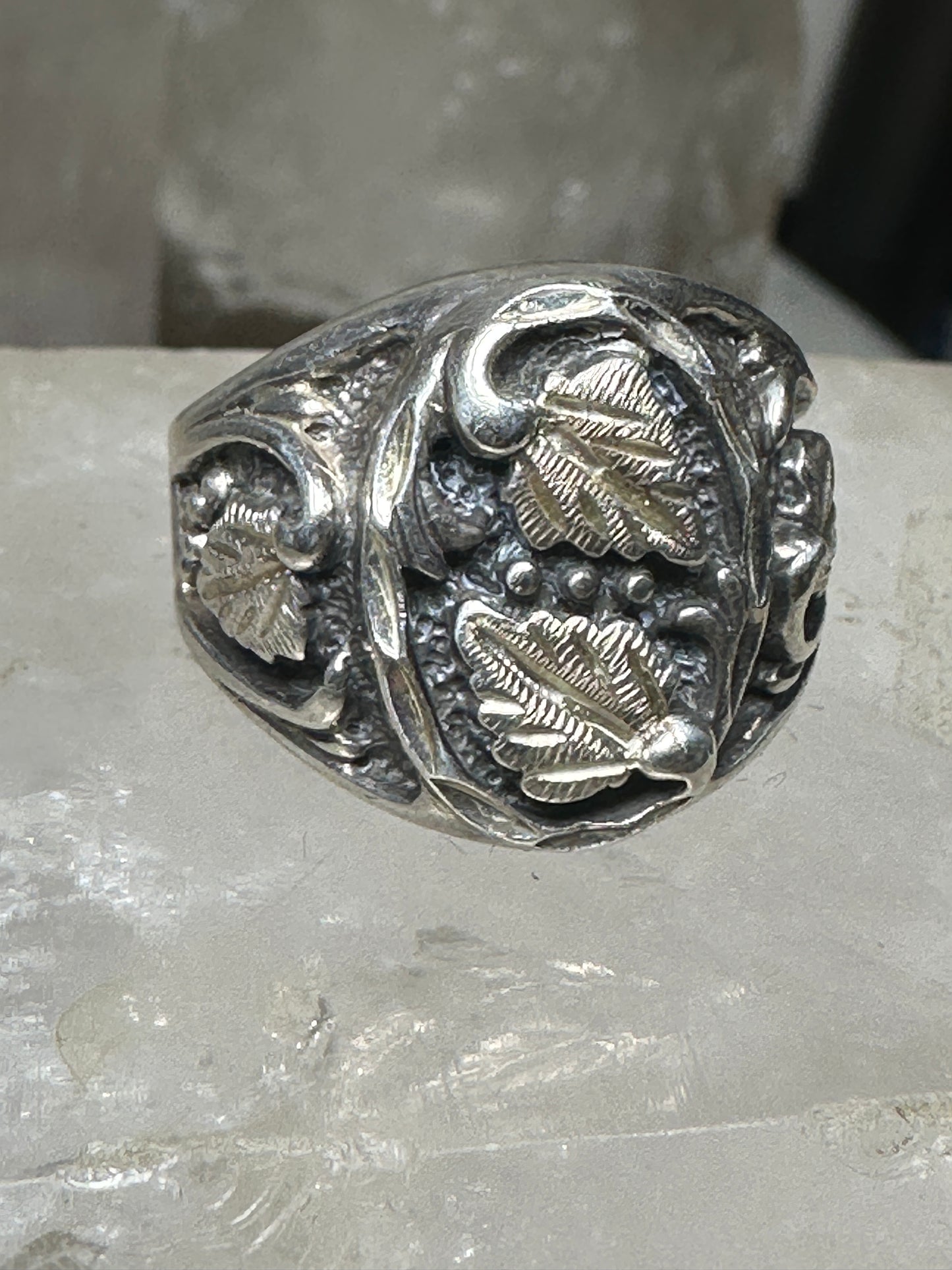 Black Hills Gold ring leaves  size 9.25 sterling silver men women