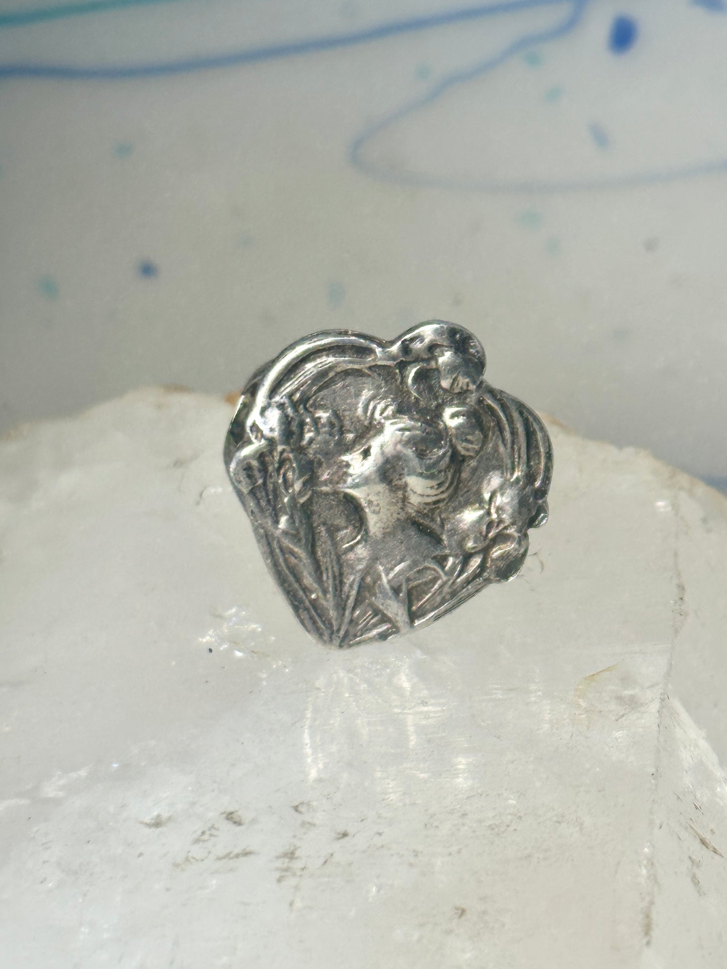 Lady face ring Floral Art Deco figurative size 7 sterling silver women
