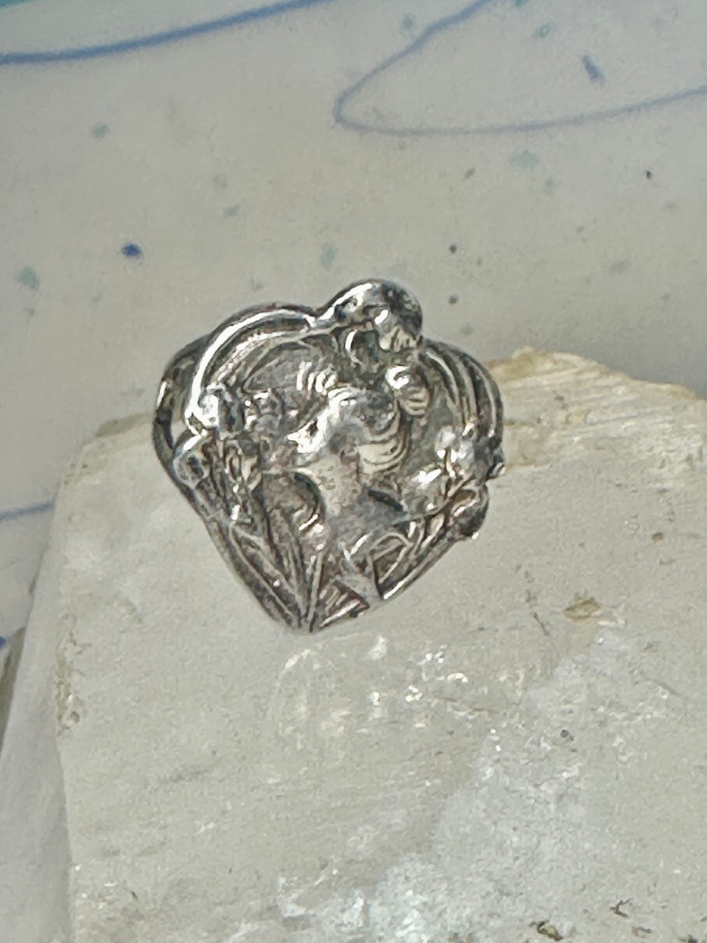 Lady face ring Floral Art Deco figurative size 7 sterling silver women