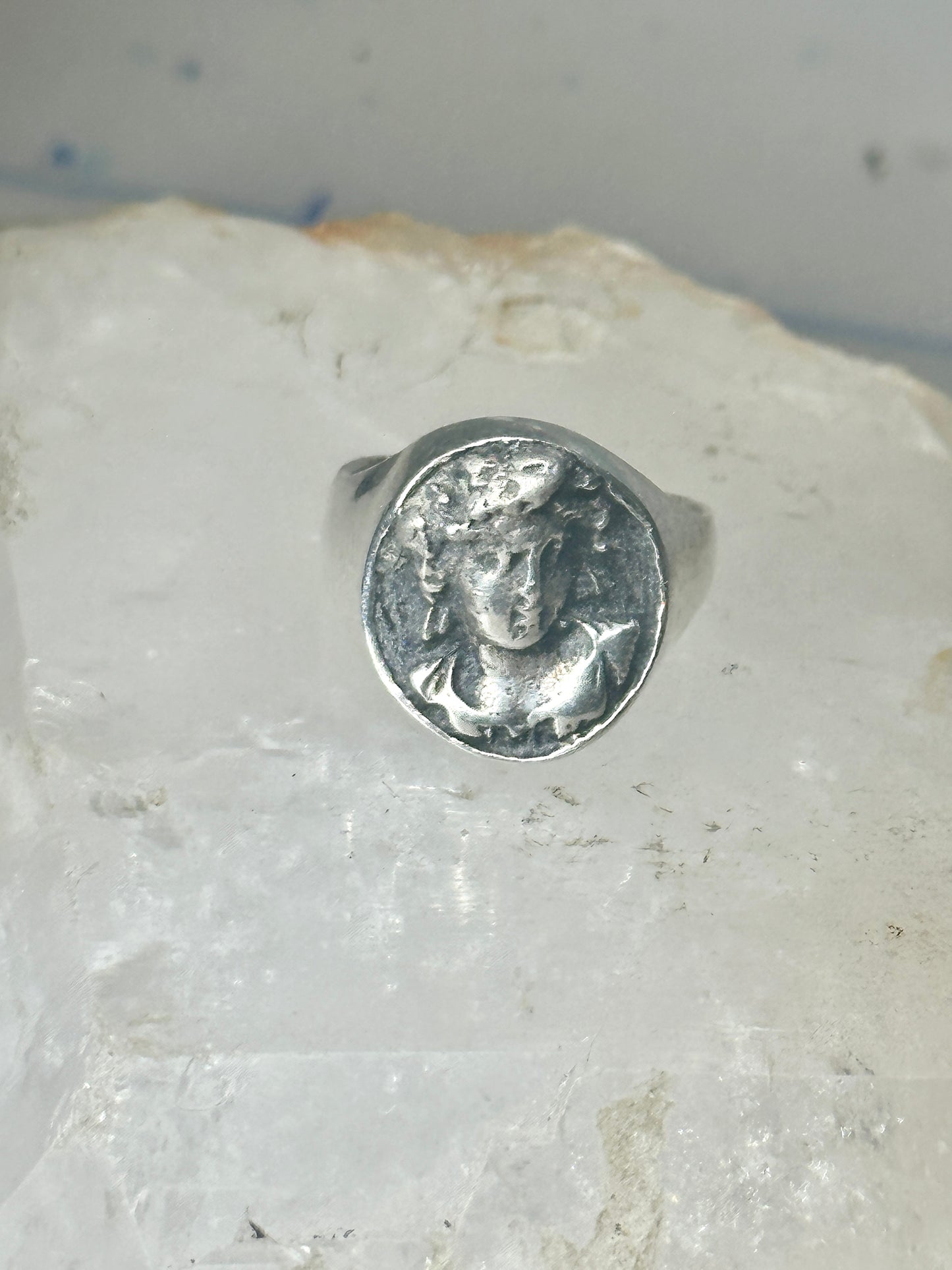 Classical face ring Art Deco figurative size 9 sterling silver women