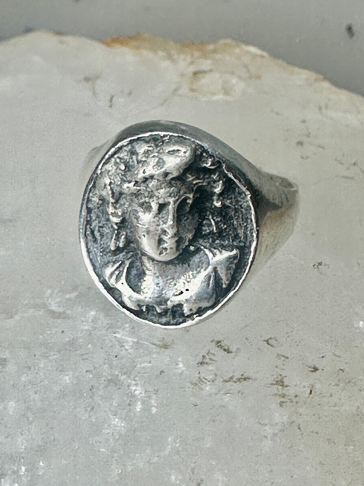 Classical face ring Art Deco figurative size 9 sterling silver women