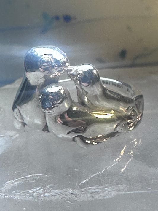 Seal family pod ring Kabana band size 7.25 sterling silver women girls