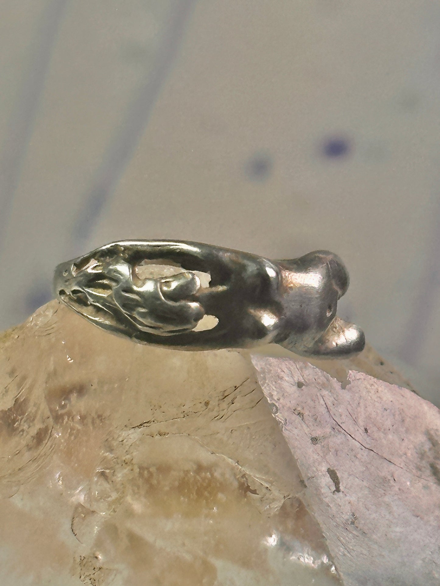 Nude lady ring figurative pinky band size 4.25 sterling silver women