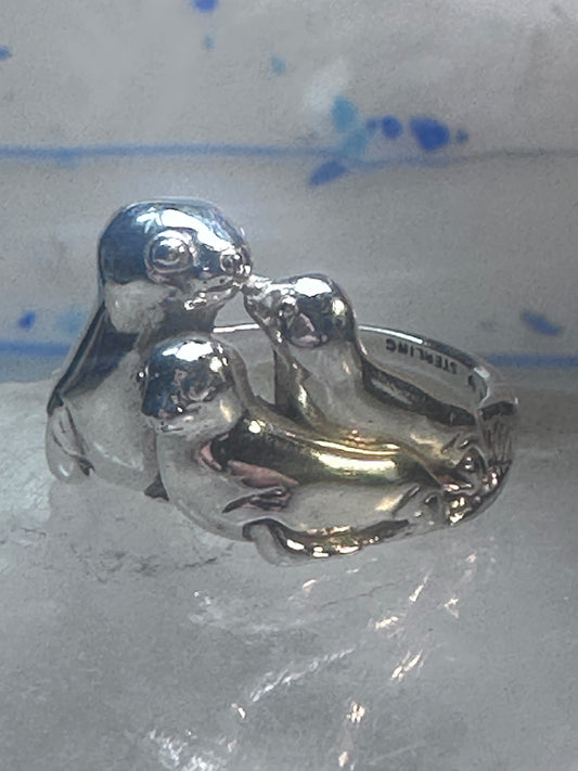 Seal family pod ring Kabana band size 7.25 sterling silver women girls