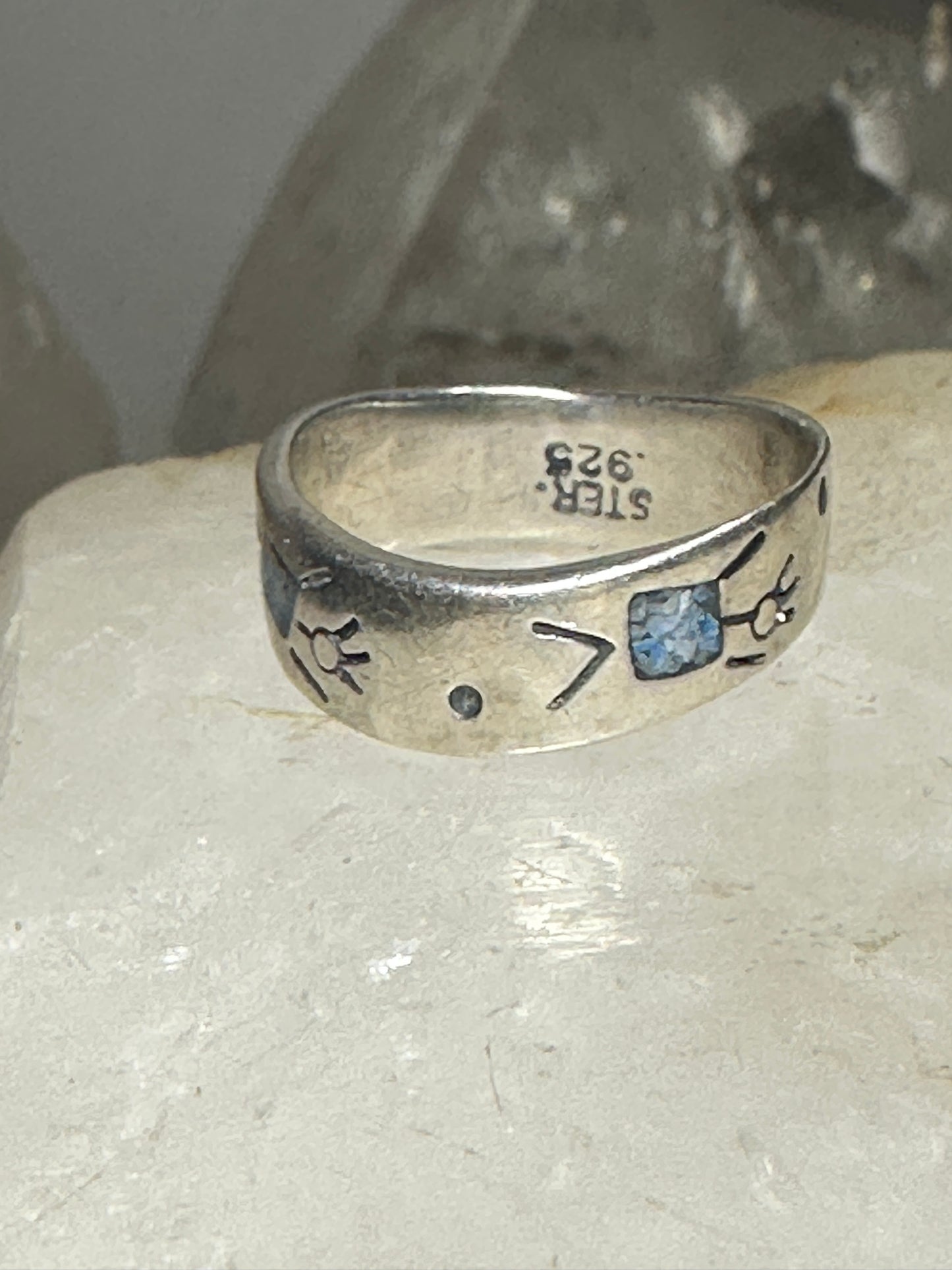 Figurative ring happy stick figure band  blue stone inlay size 6 sterling silver women girls