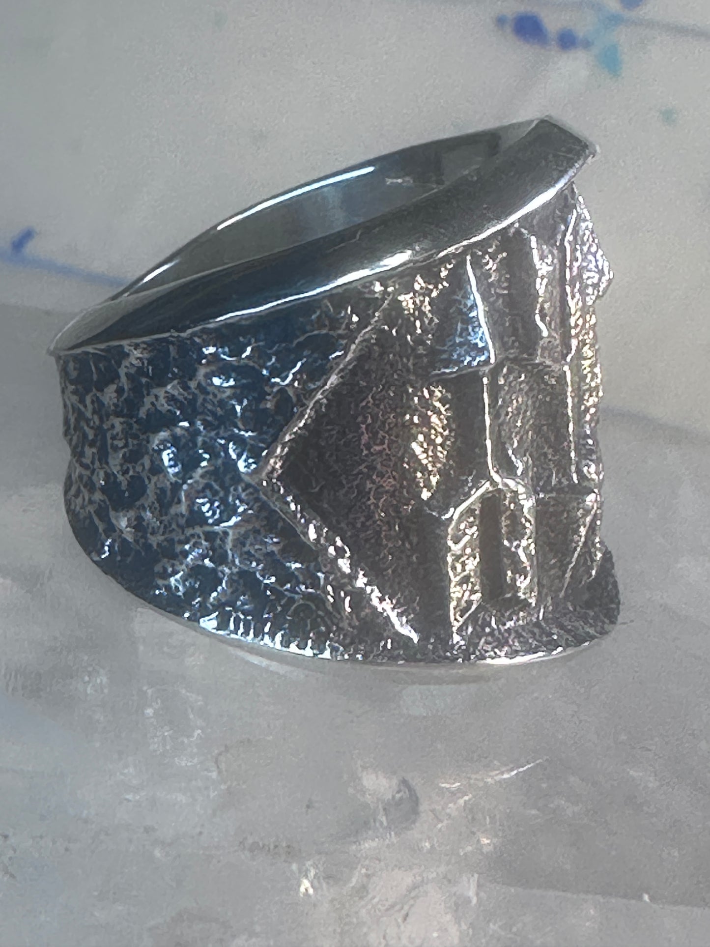 Arrow ring Tufa cast band Kevin Yazzie size 11 sterling silver women