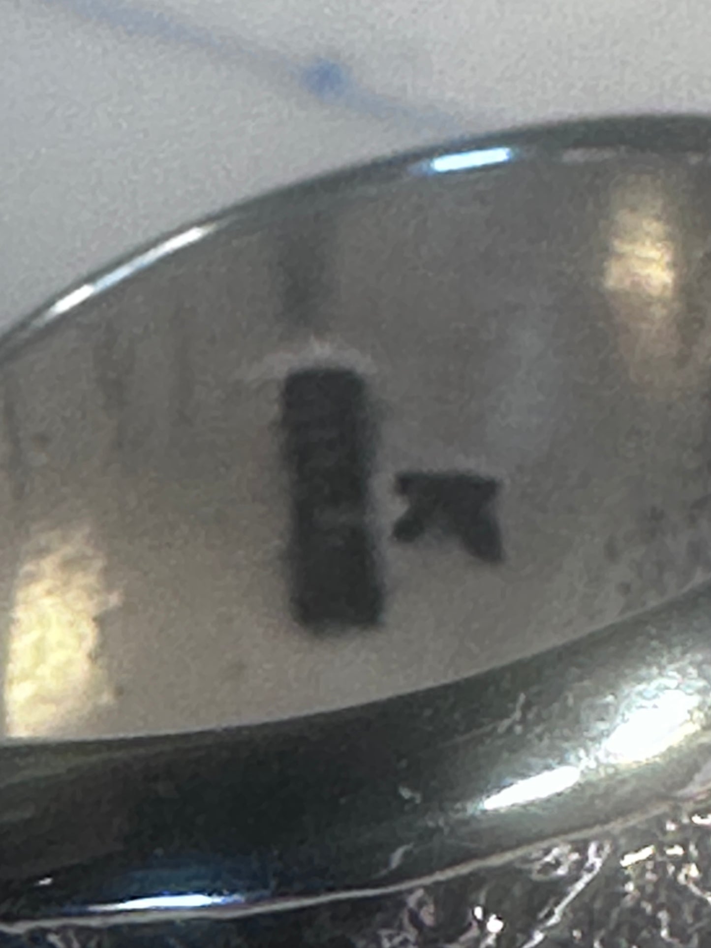 Arrow ring Tufa cast band Kevin Yazzie size 11 sterling silver women