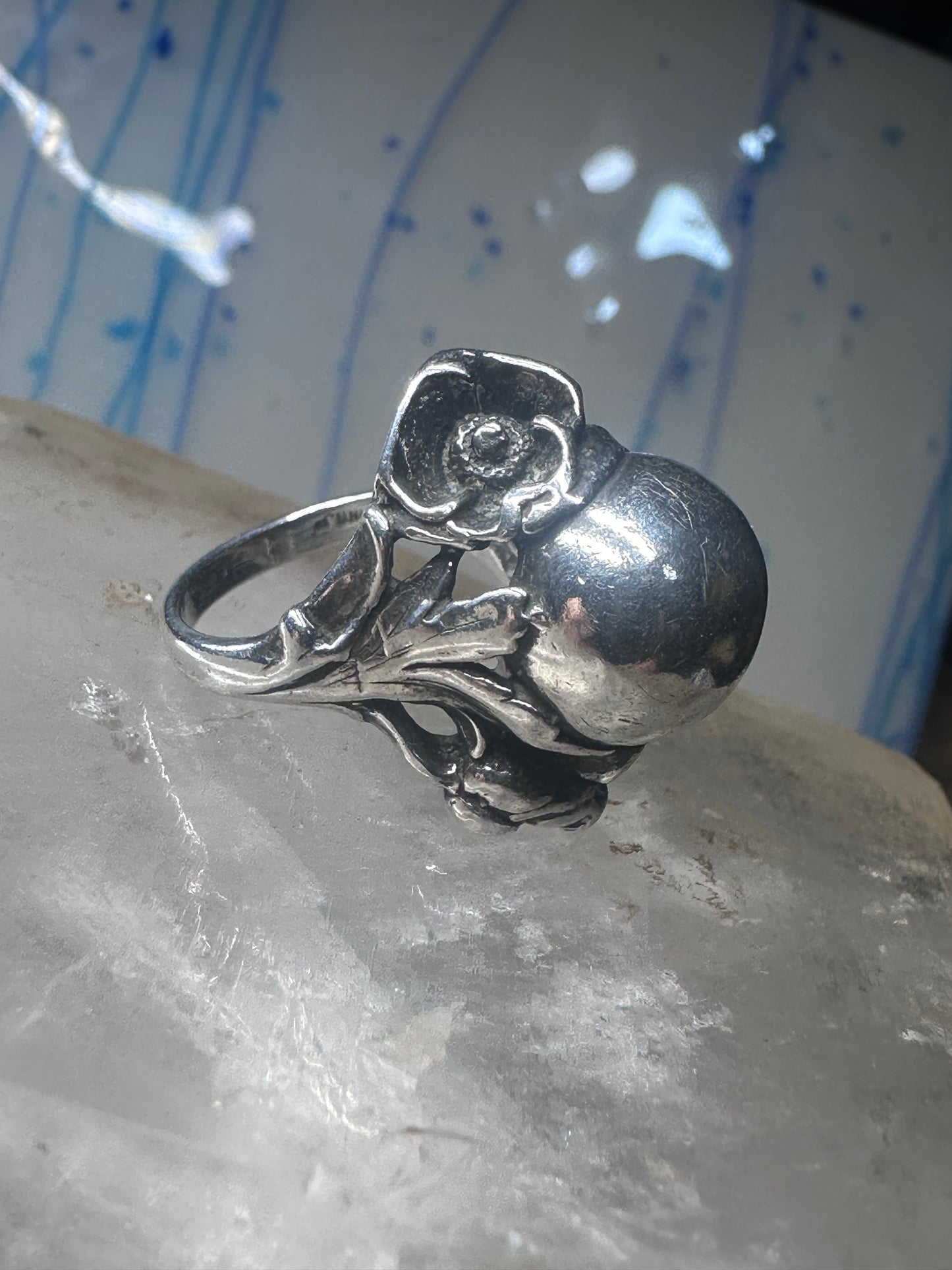 Art Nouveau ring ball flower leaves pinky band size 4.75 sterling silver women